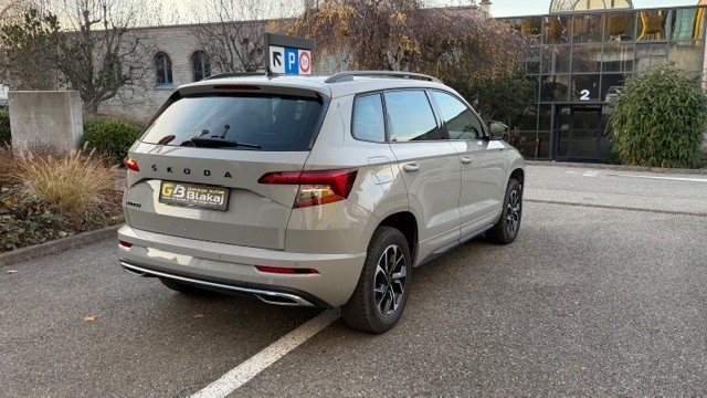 SKODA Karoq 1.5 TSI ACT SportLine DSG-image-5