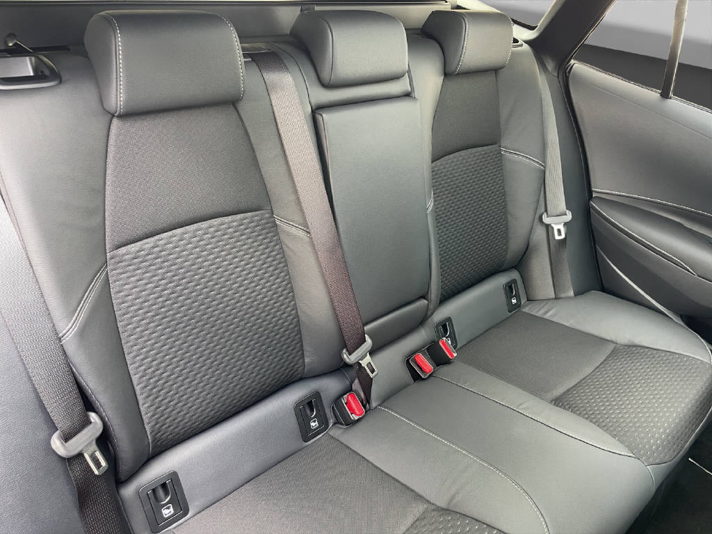 TOYOTA Corolla Touring Sports 2.0 HSD Premium-image-13