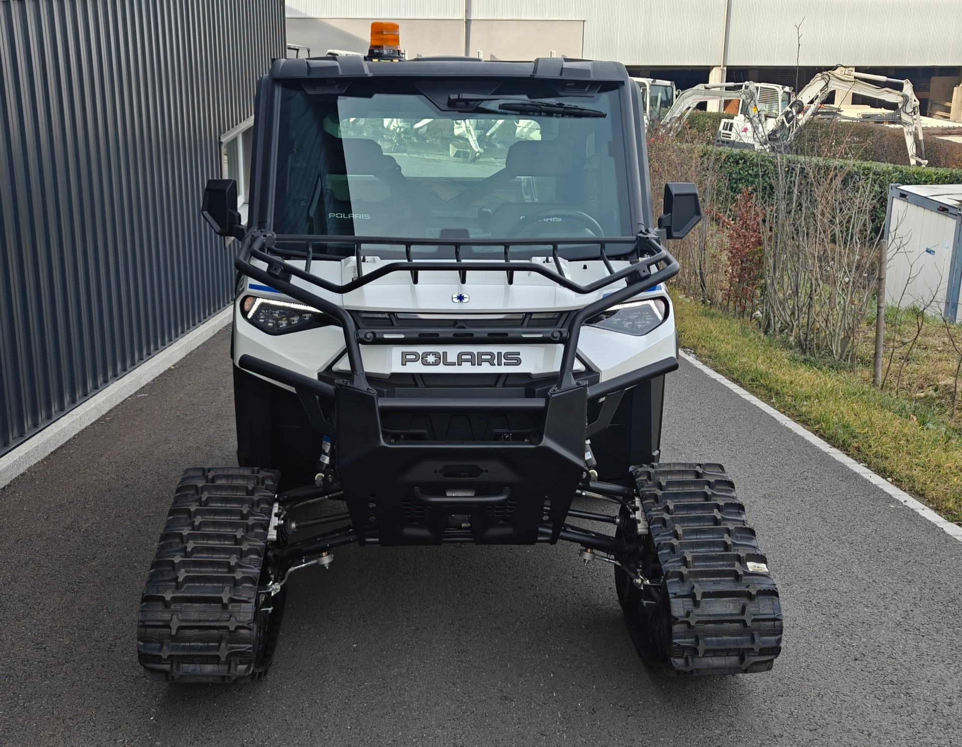 POLARIS Elektro mit 2×Lithium Batterie ( 29,8 kW/h )-image-12