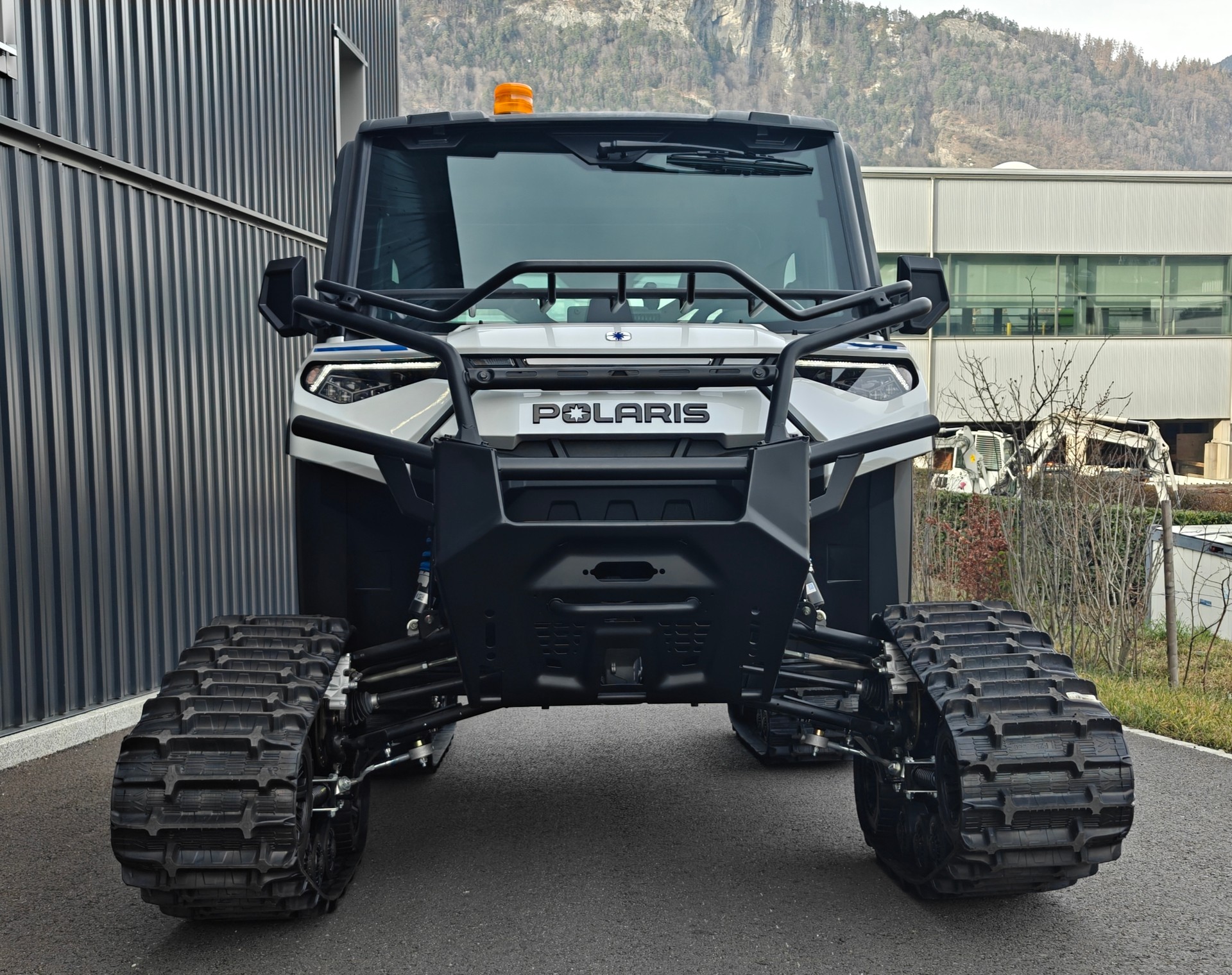 POLARIS Elektro mit 2×Lithium Batterie ( 29,8 kW/h )-image-3