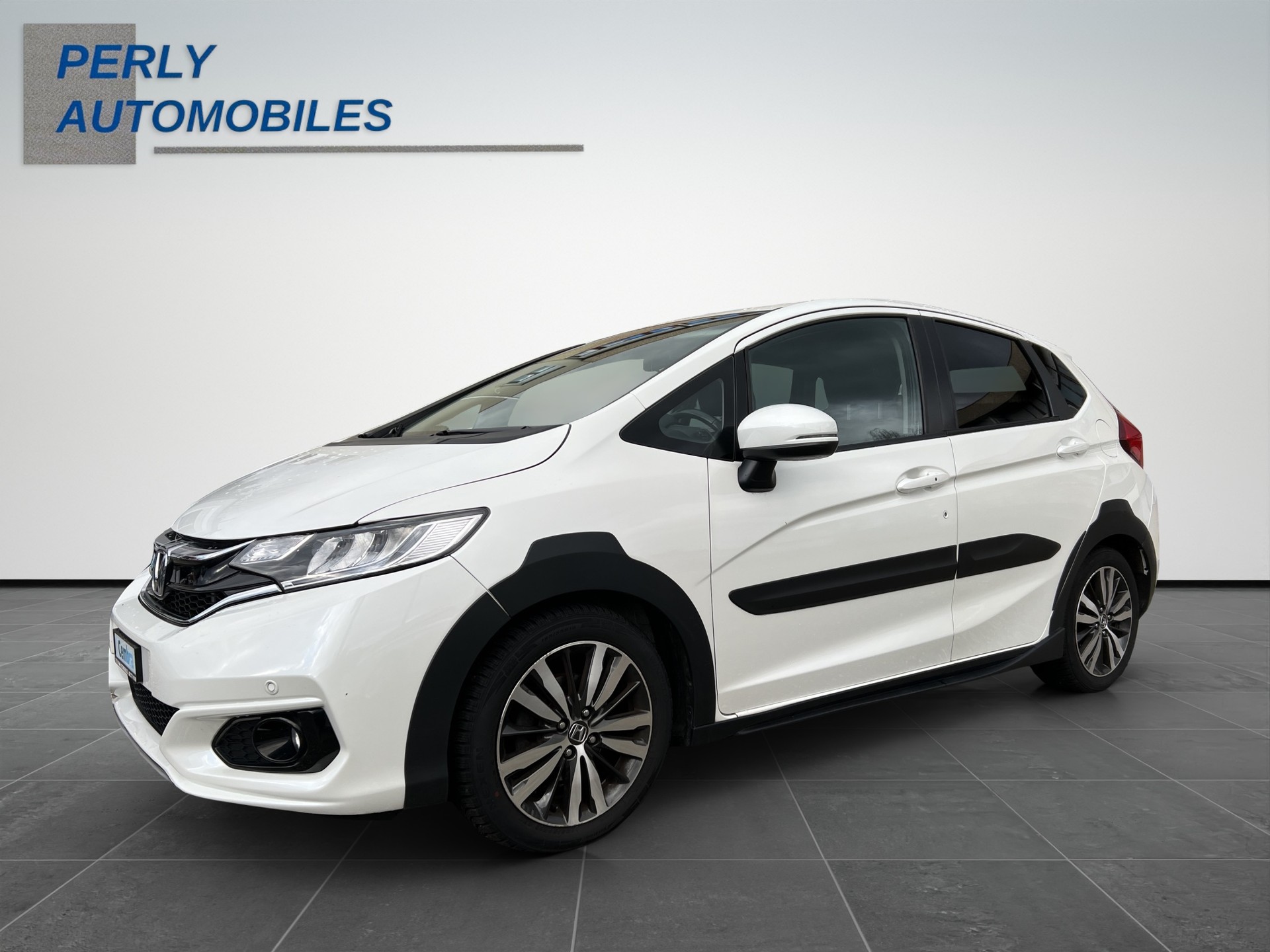 HONDA Jazz 1.3i-VTEC Elegance-showroom-element-1