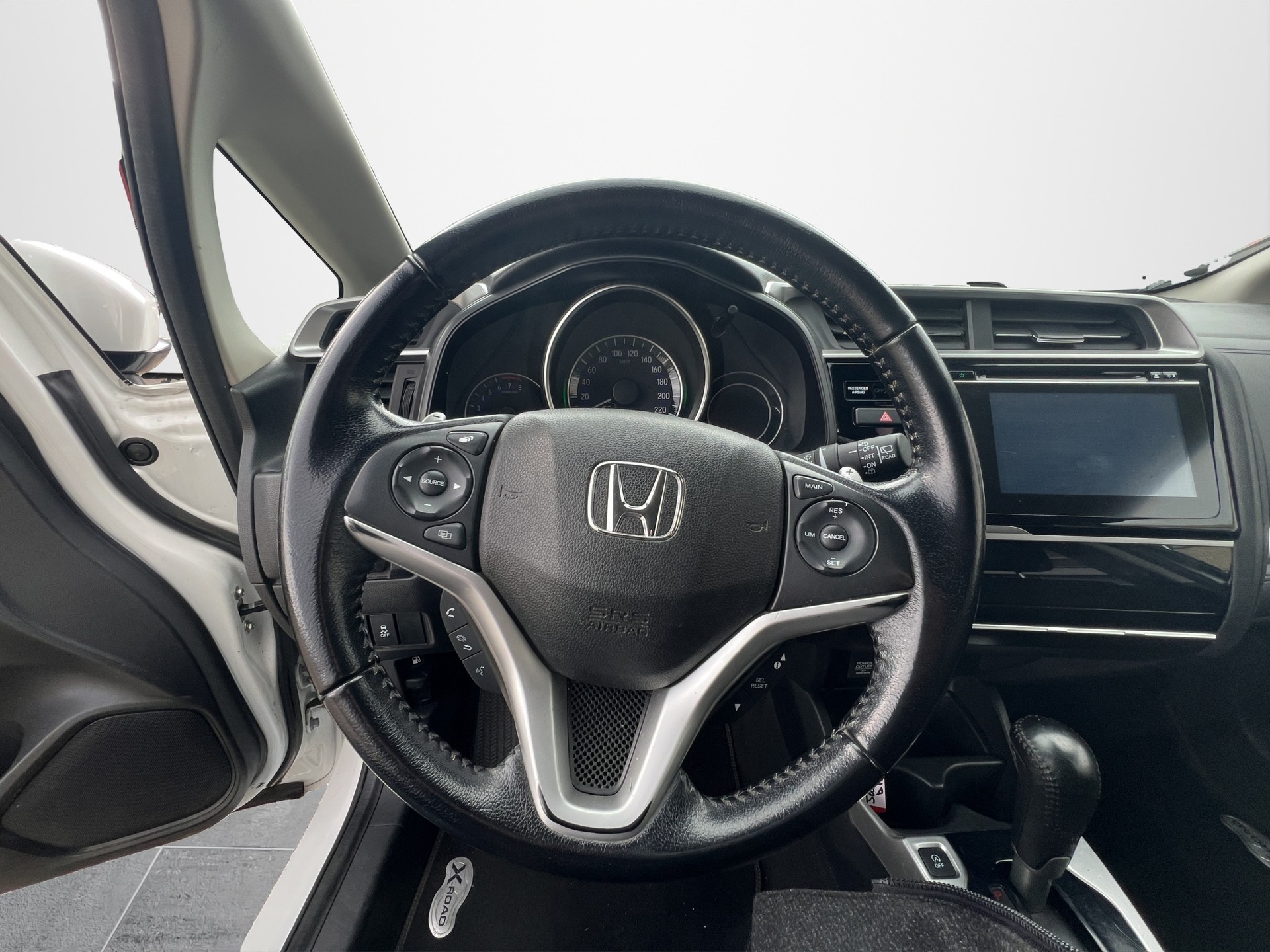HONDA Jazz 1.3i-VTEC Elegance-image-9