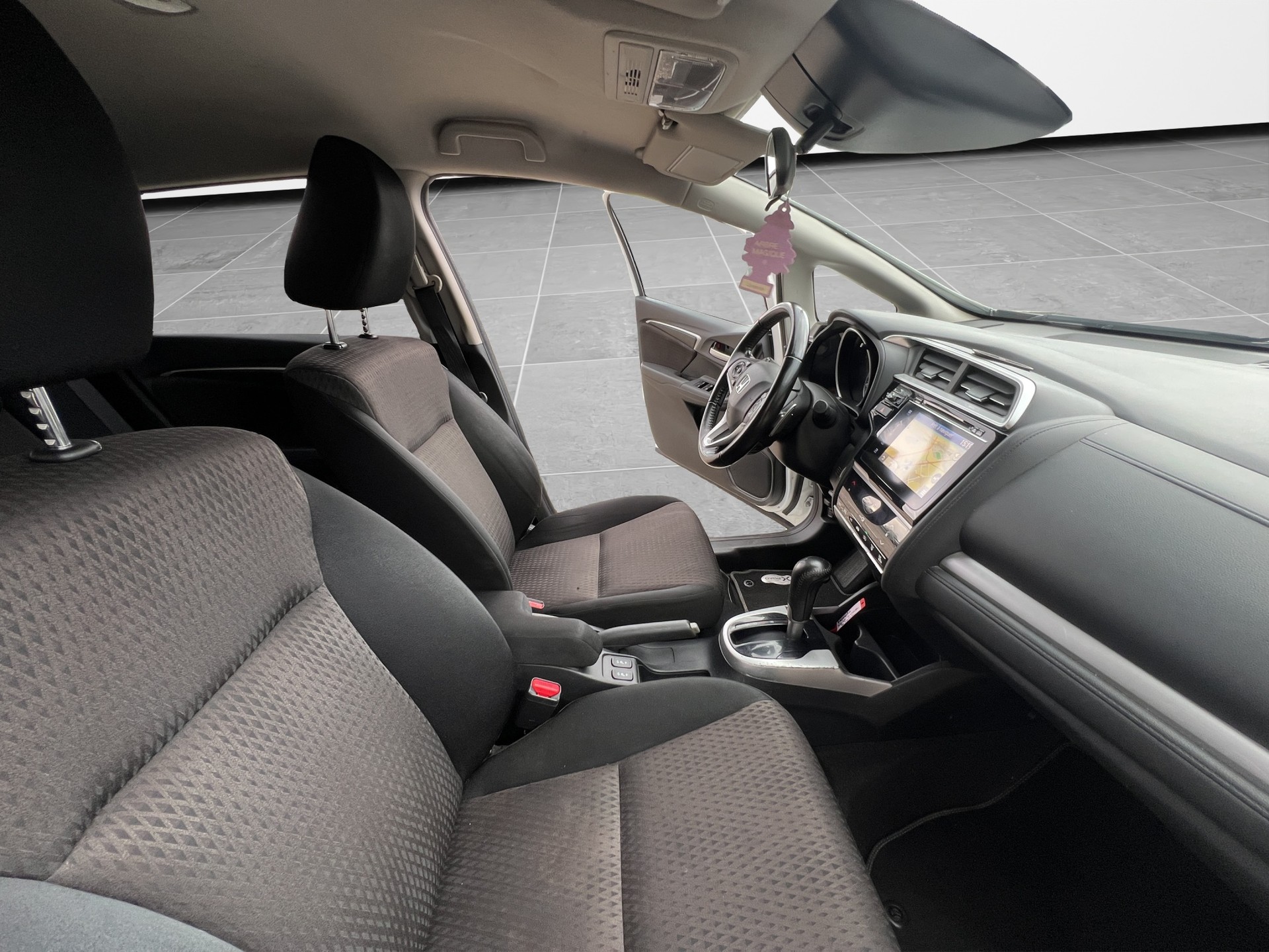 HONDA Jazz 1.3i-VTEC Elegance-image-14