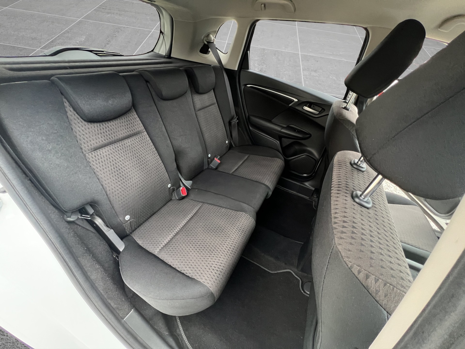 HONDA Jazz 1.3i-VTEC Elegance-image-15