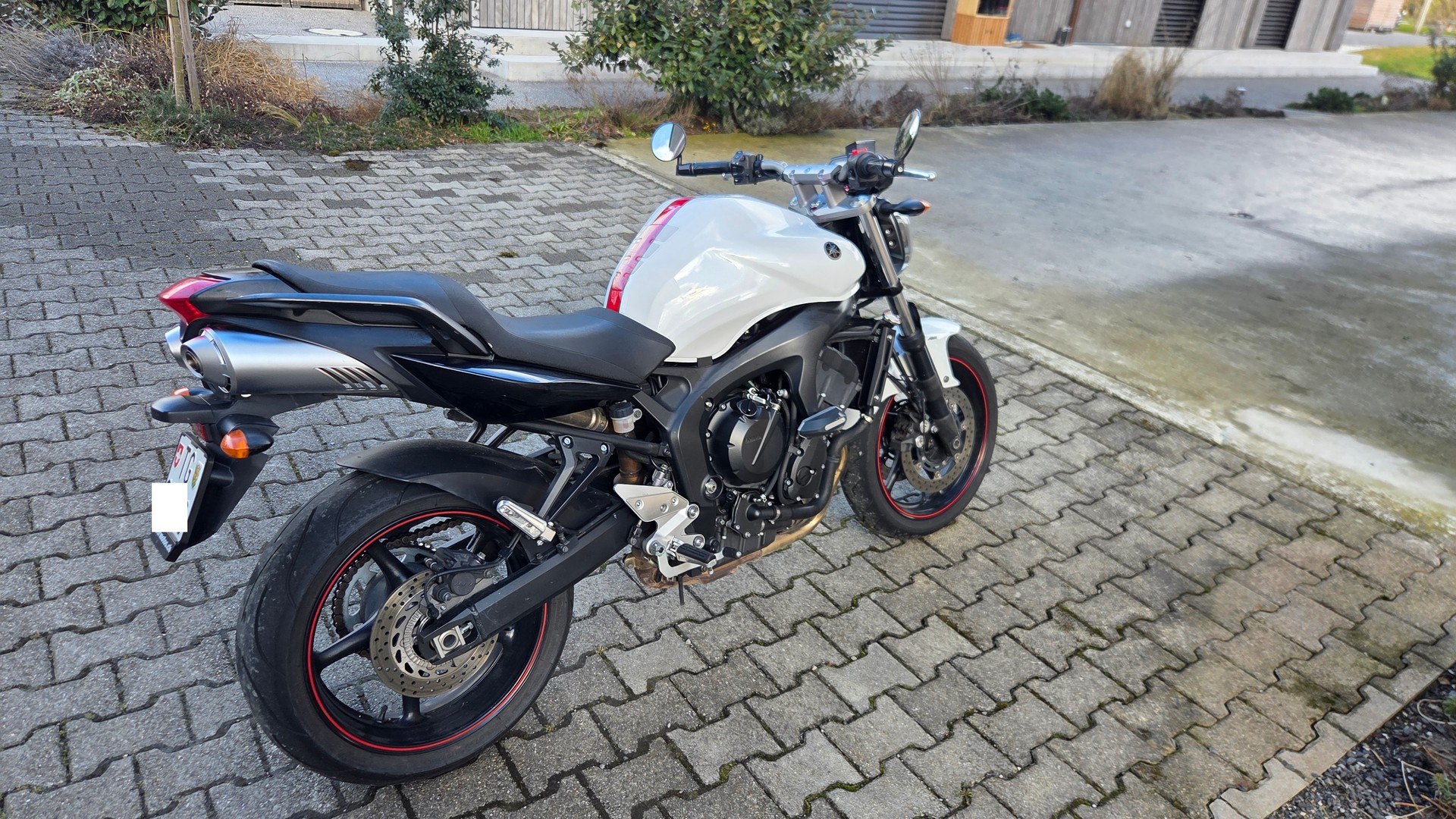 YAMAHA FZ6 N S2 ABS-image-4