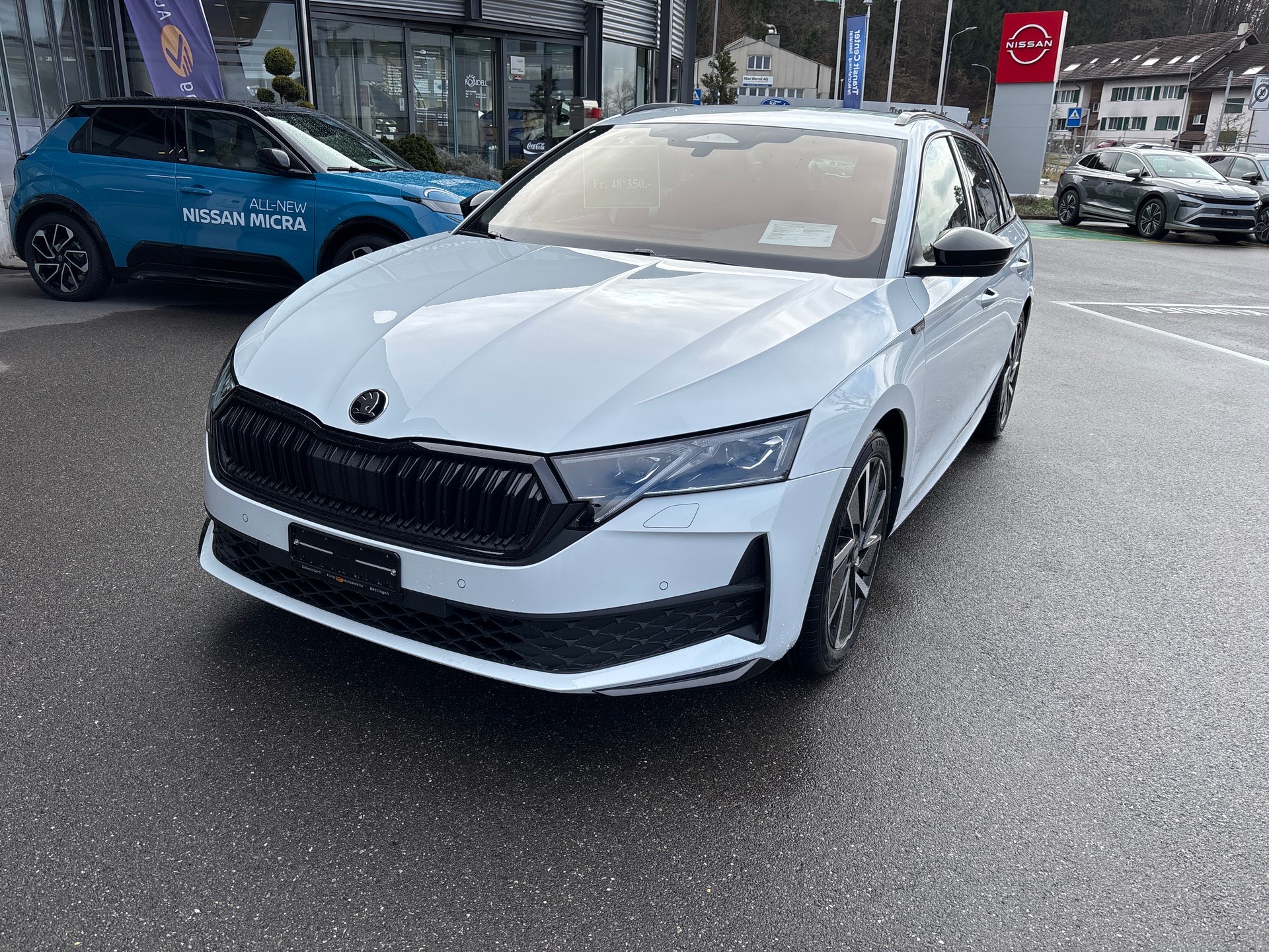 SKODA Octavia Combi 2.0 TSI DSG Dynamic 4x4-showroom-element-1