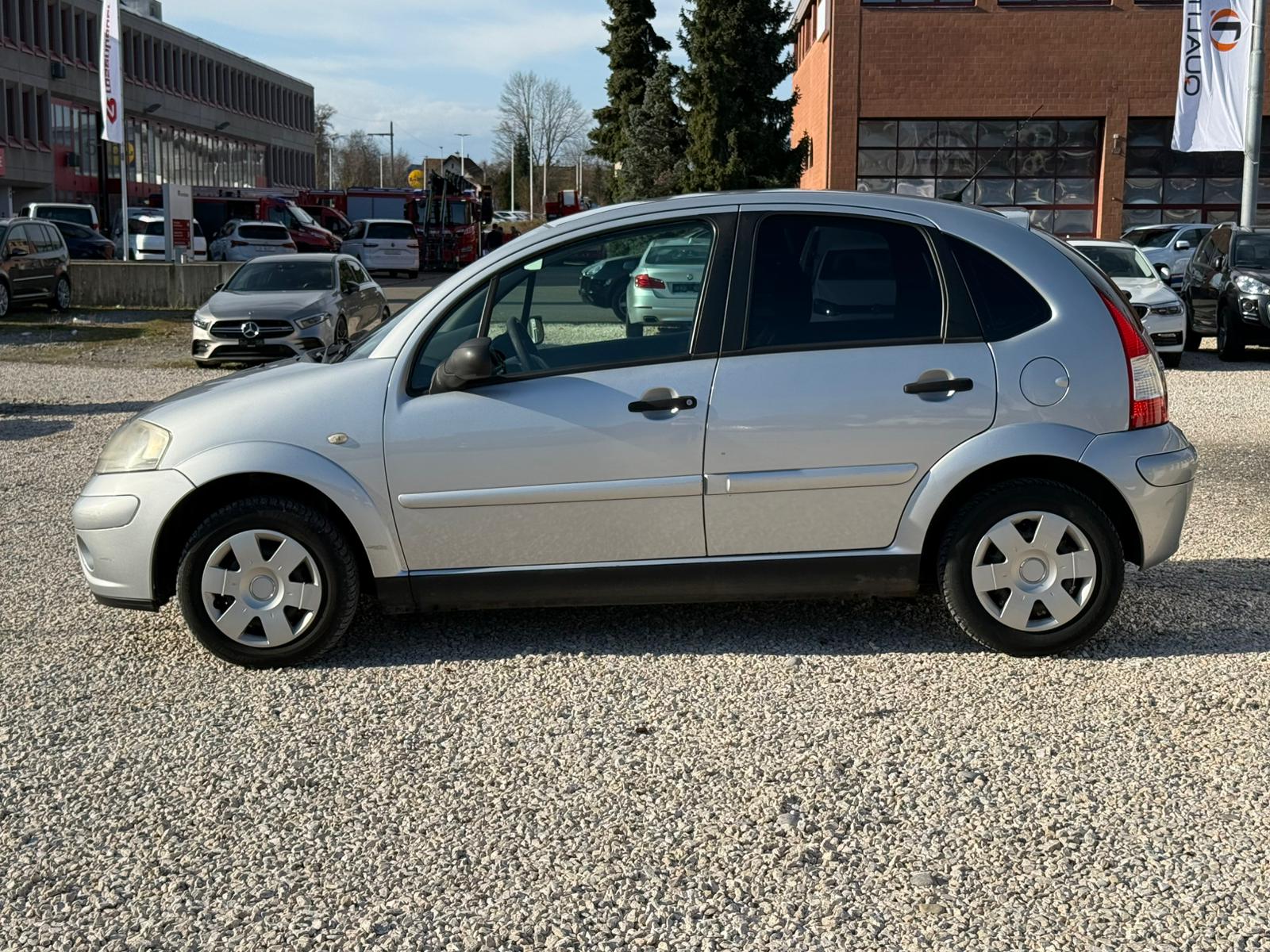 CITROEN C3 1.4i Edition-showroom-element-3