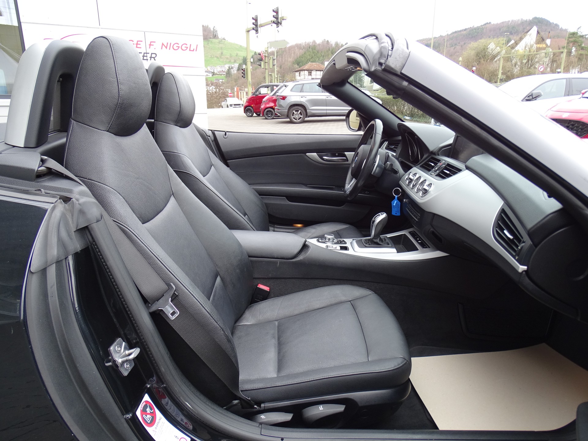 BMW Z4 sDrive20i Steptronic-image-25