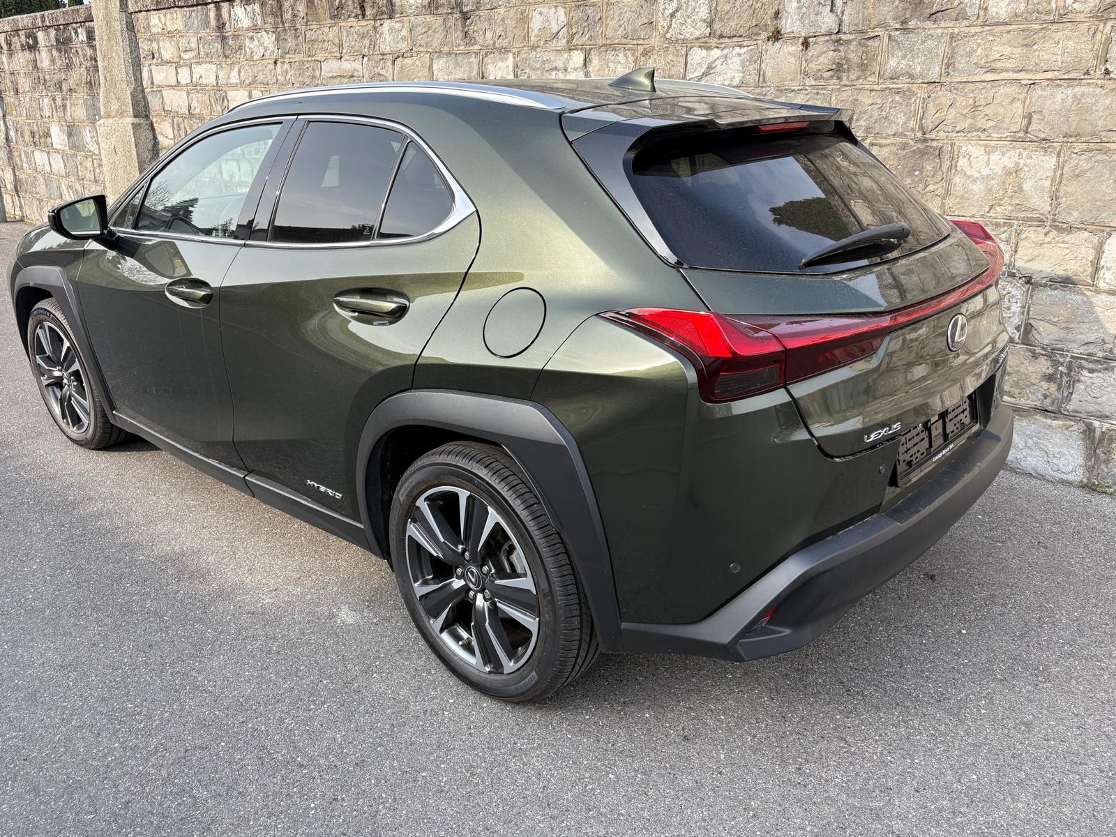 LEXUS UX 250h Comfort AWD Automatic-showroom-element-3