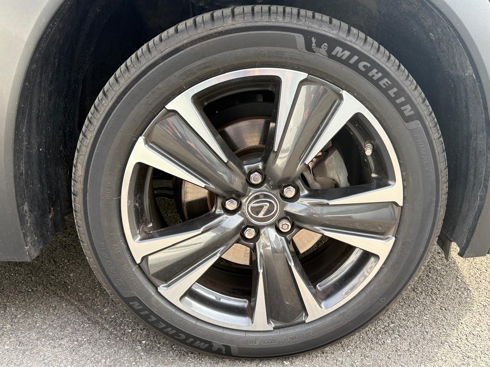 LEXUS UX 250h Comfort AWD Automatic-image-14