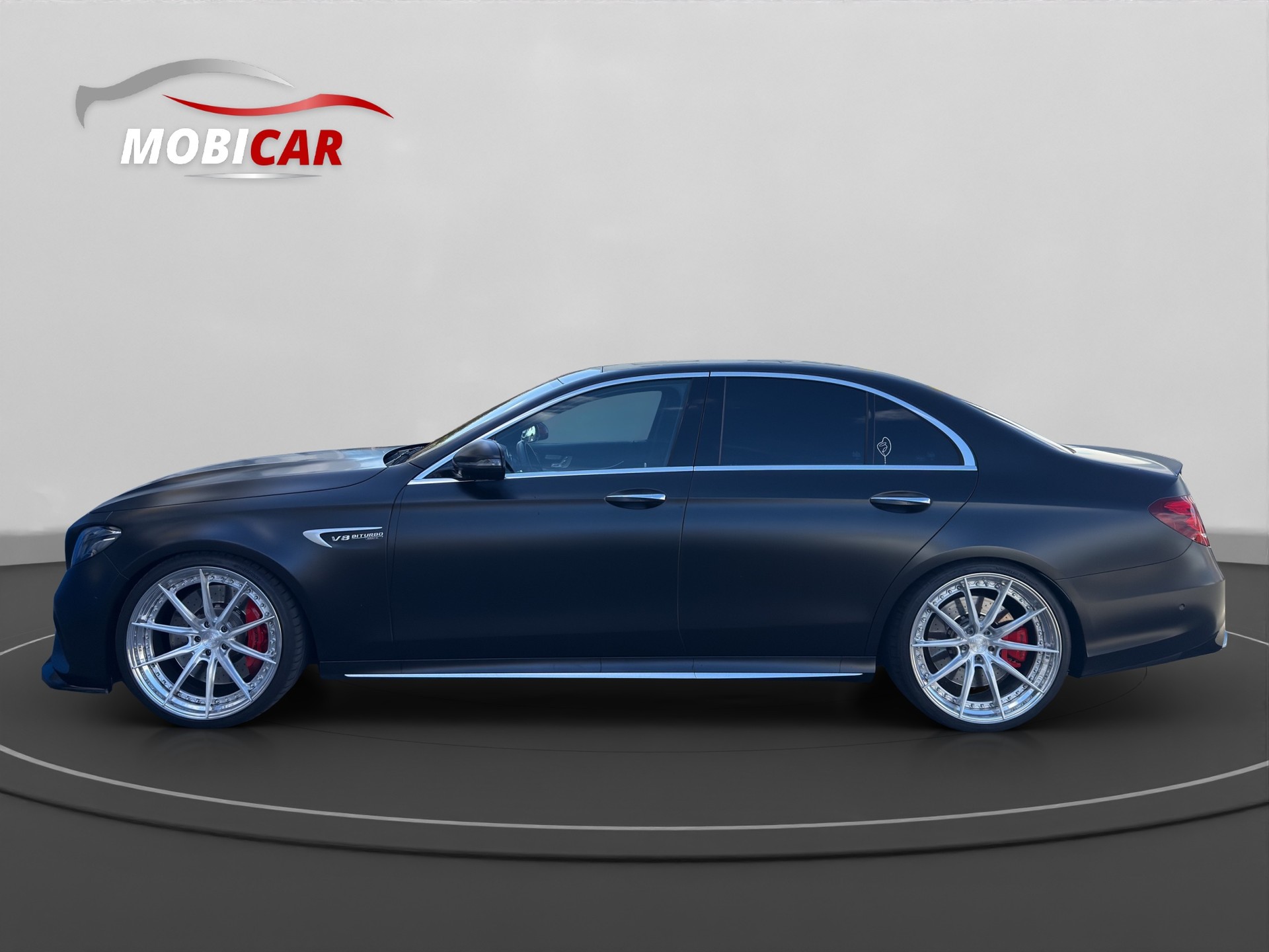 MERCEDES-BENZ E 63 AMG S 4Matic Speedshift MCT-showroom-element-1