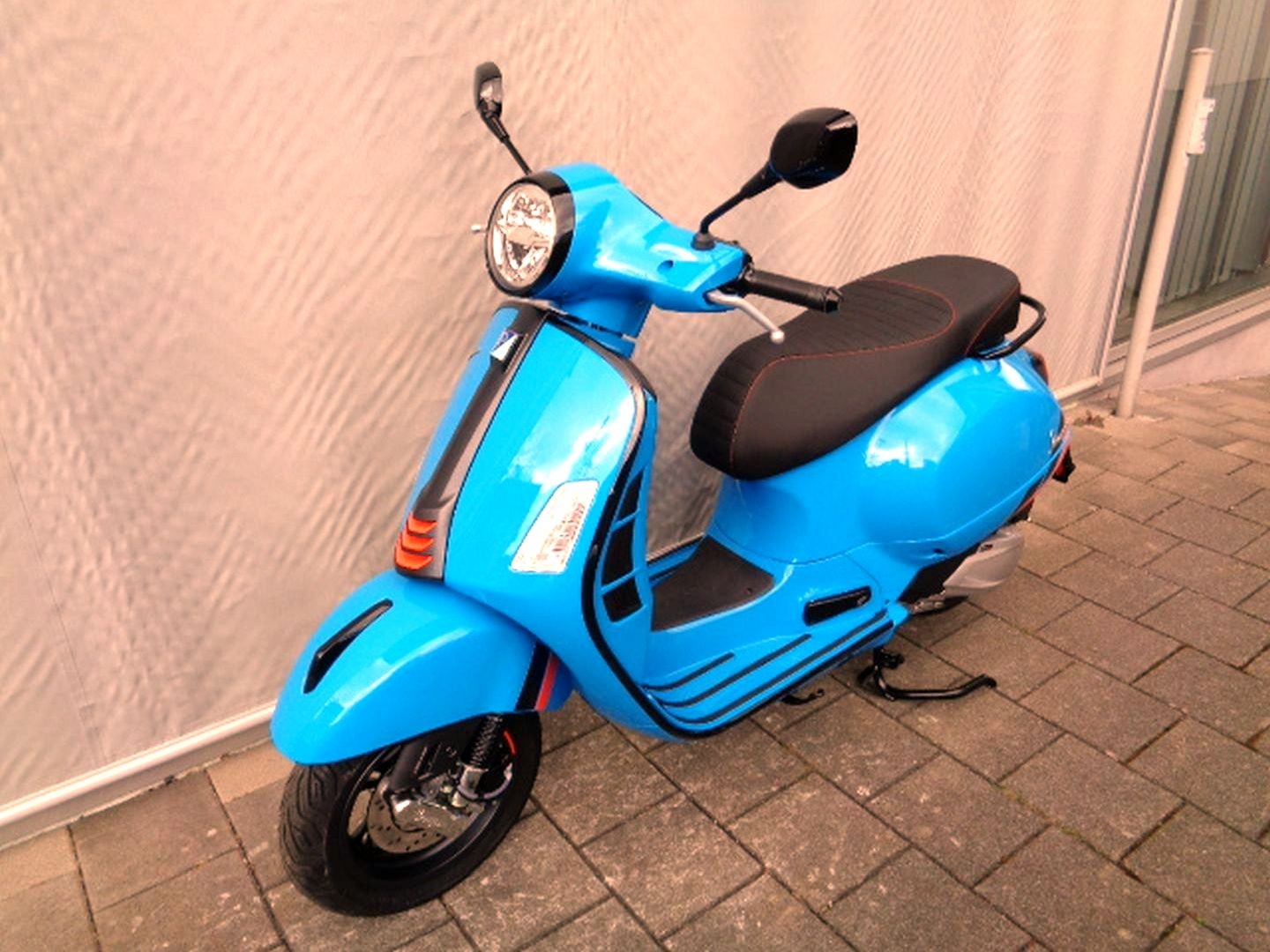 PIAGGIO VESPA GTS SUPER SPORT 310 E5-image-1