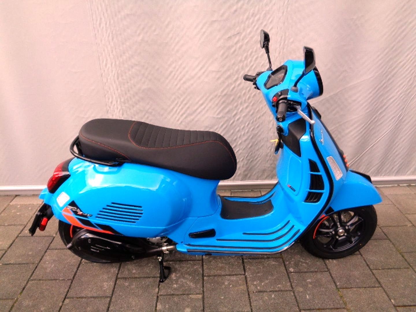 PIAGGIO VESPA GTS SUPER SPORT 310 E5-image-3