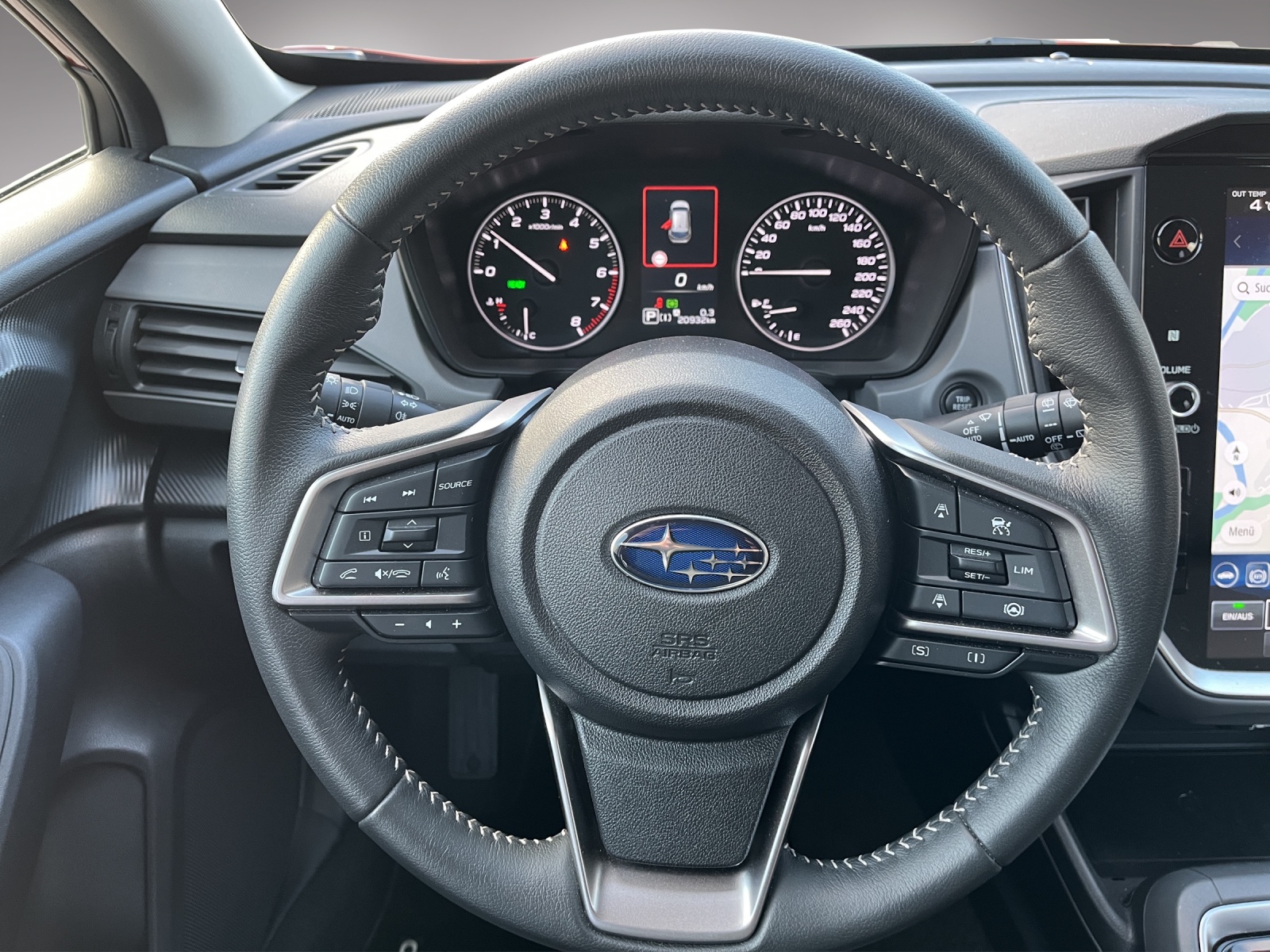 SUBARU Crosstrek 2.0i e-Boxer Luxury-image-11