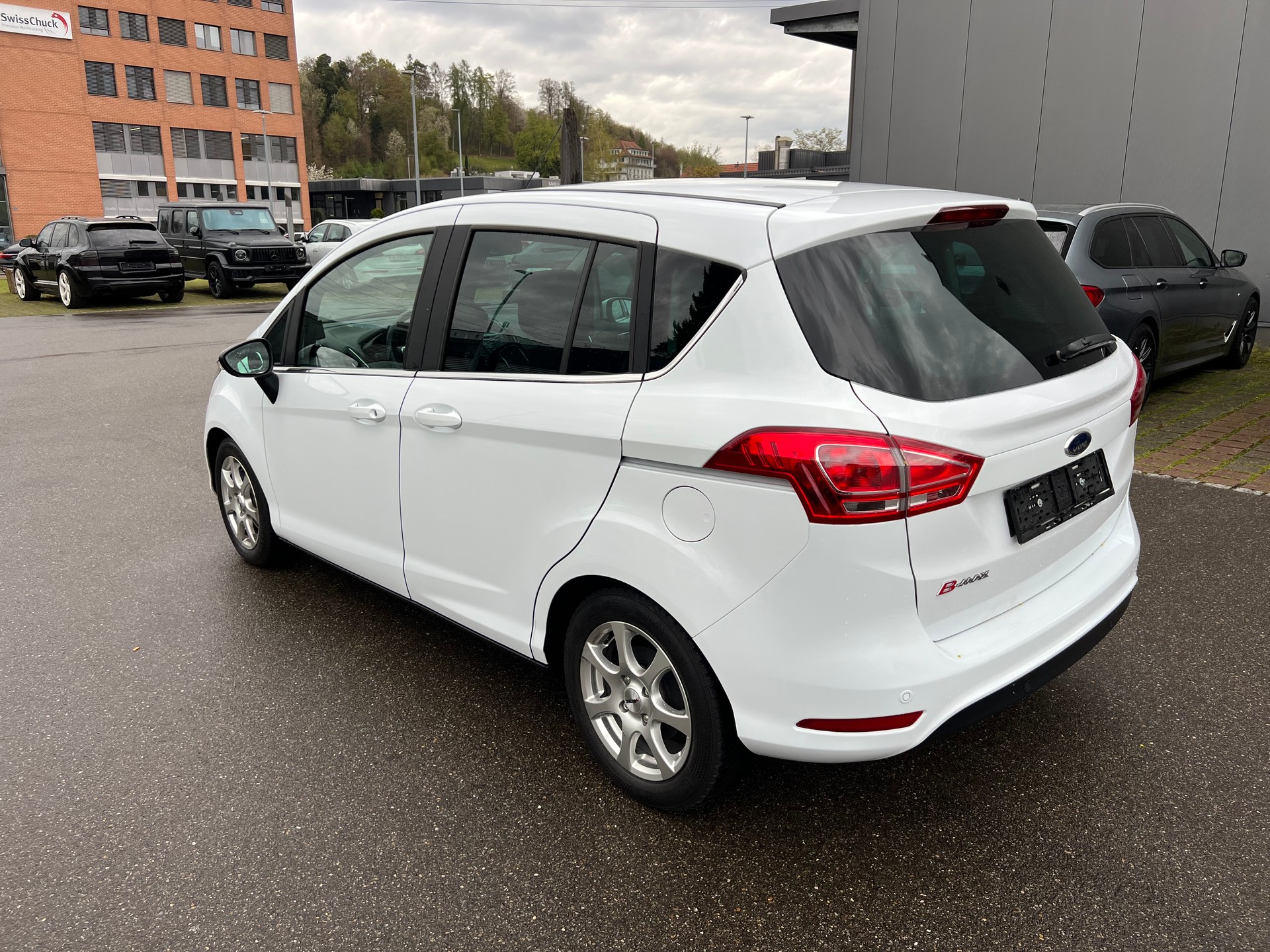 FORD B-Max 1.6 Ti-VCT Titanium PowerShift-image-2