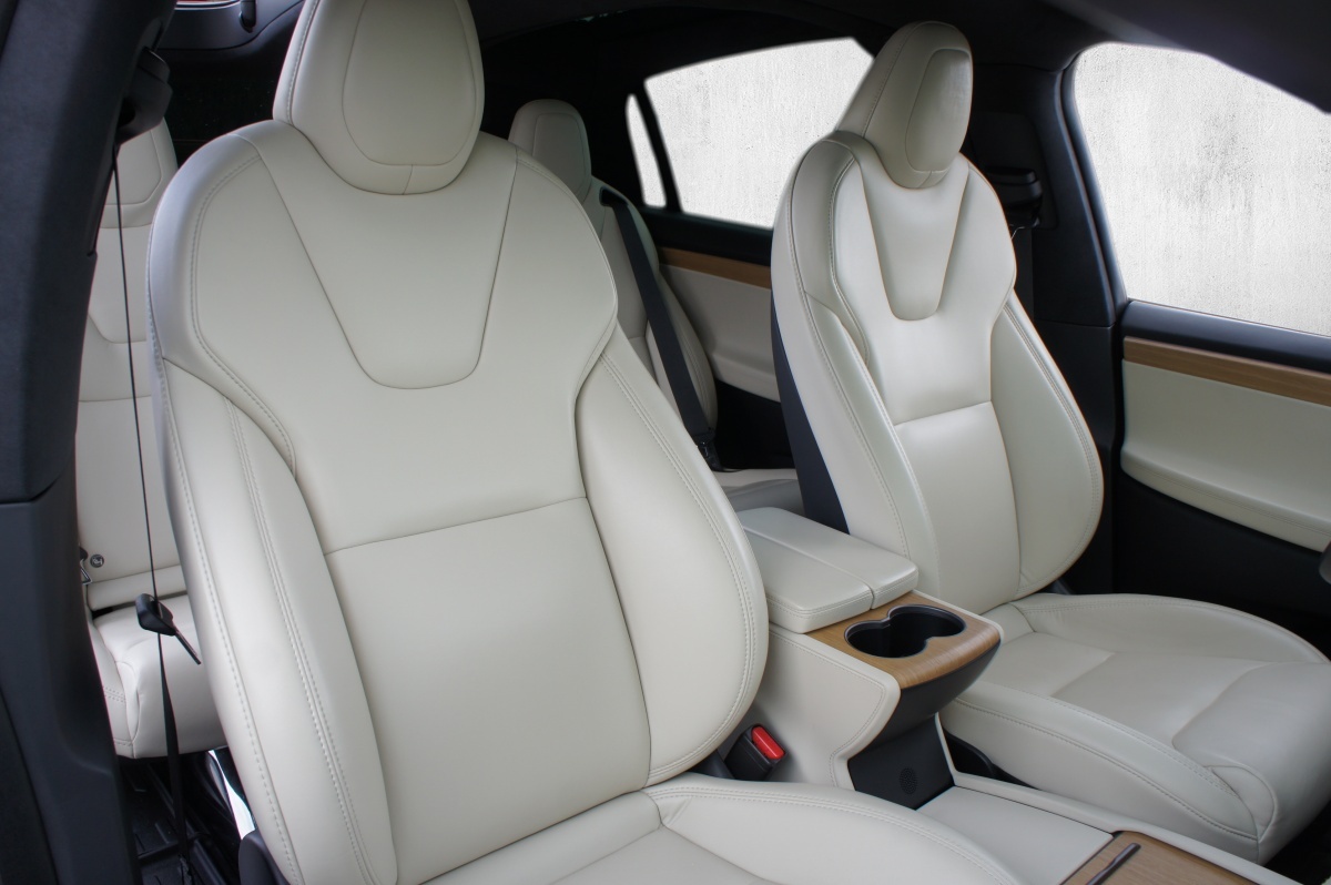 TESLA Model X Maximale-Reichweite-image-10