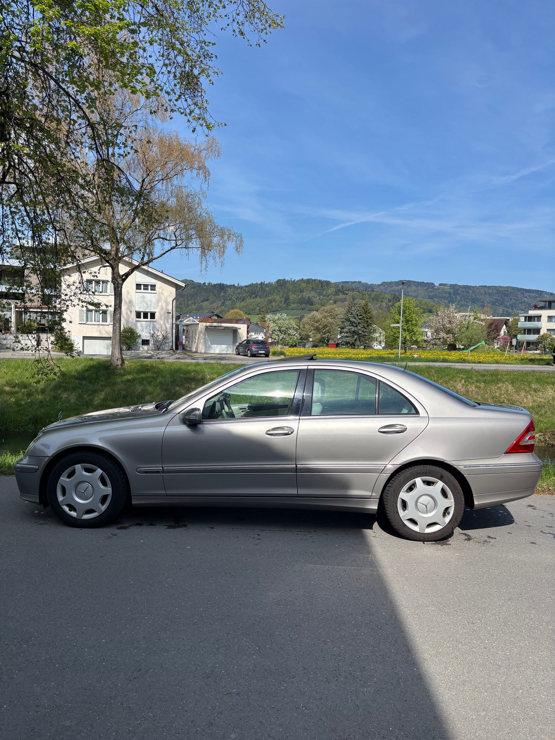 MERCEDES-BENZ C 280 Avantgarde 4Matic Automatic-image-3
