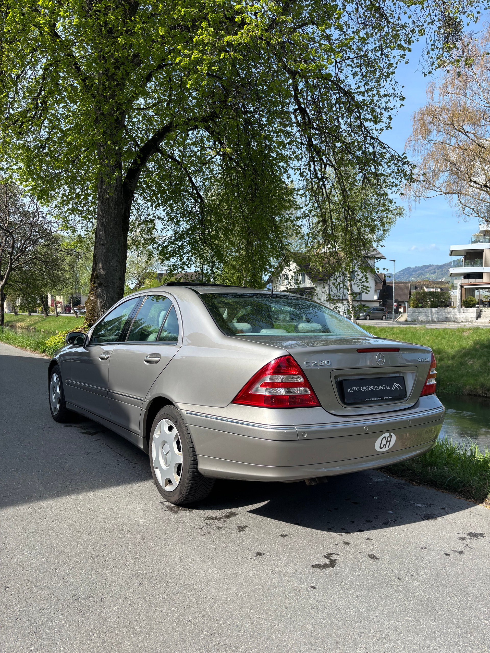 MERCEDES-BENZ C 280 Avantgarde 4Matic Automatic-image-4