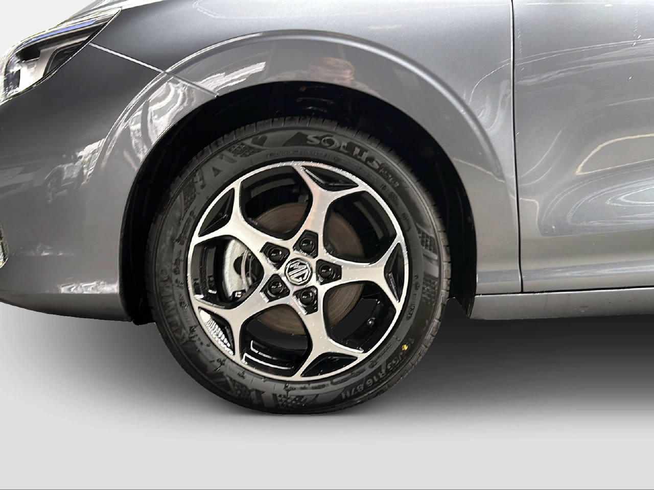 MG 3 1.5 Hybrid Luxury-image-7