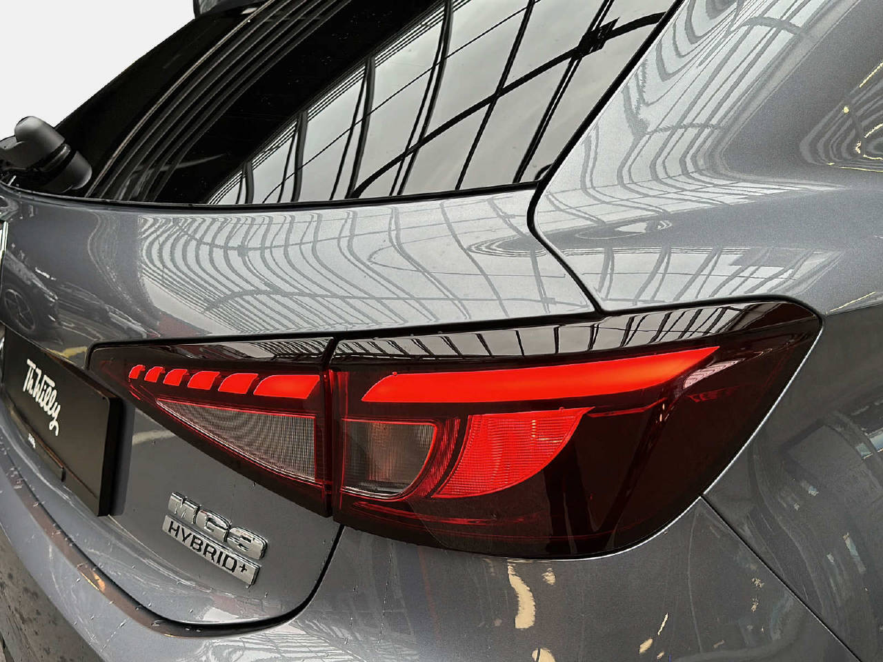 MG 3 1.5 Hybrid Luxury-image-8