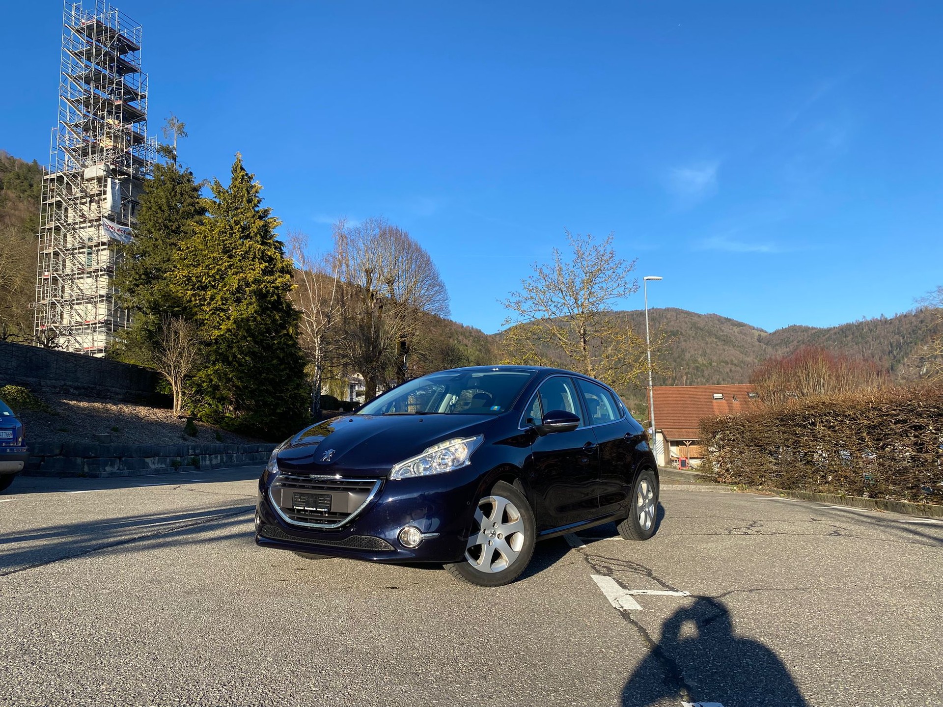 PEUGEOT 208 1.6 VTI Allure-image-1