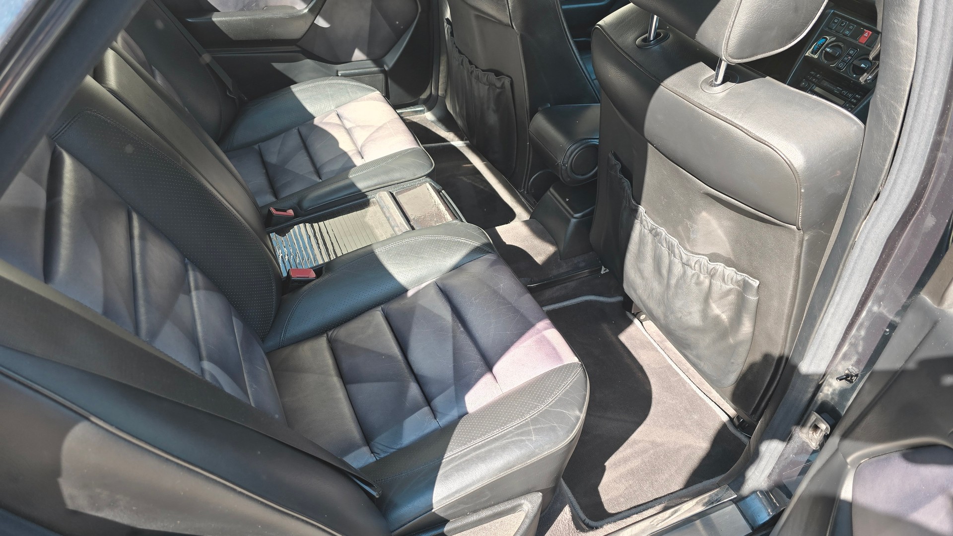 MERCEDES-BENZ E500 Limited W124-image-9