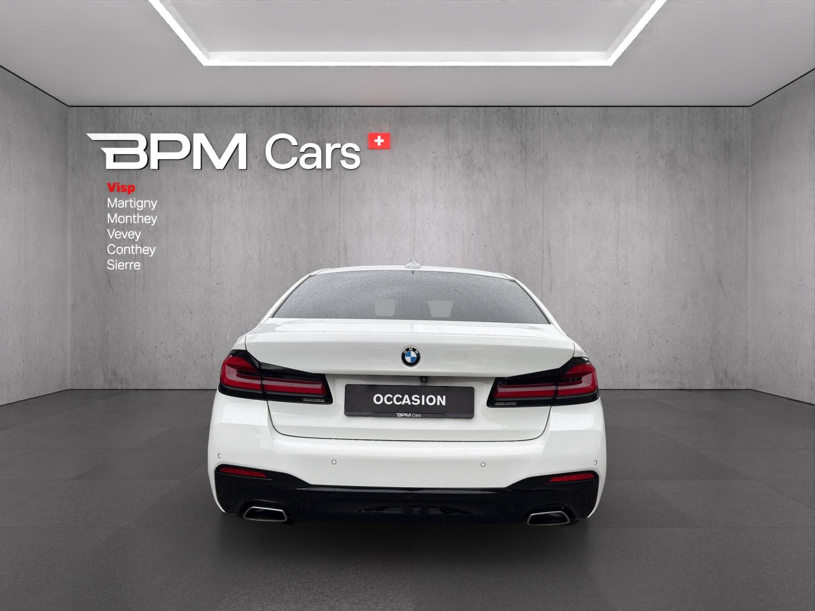 BMW 530d M Sport Steptronic-showroom-element-3