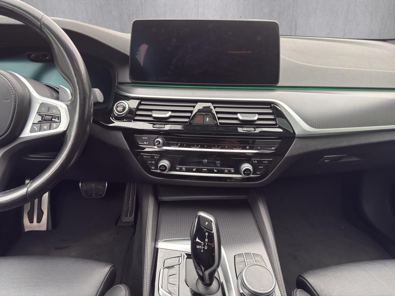 BMW 530d M Sport Steptronic-image-10
