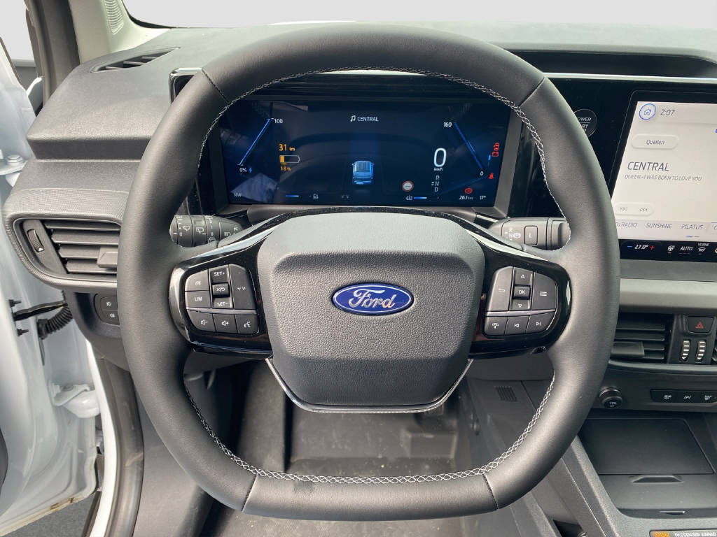 FORD E-Transit Courier Van 136 PS Trend-image-9
