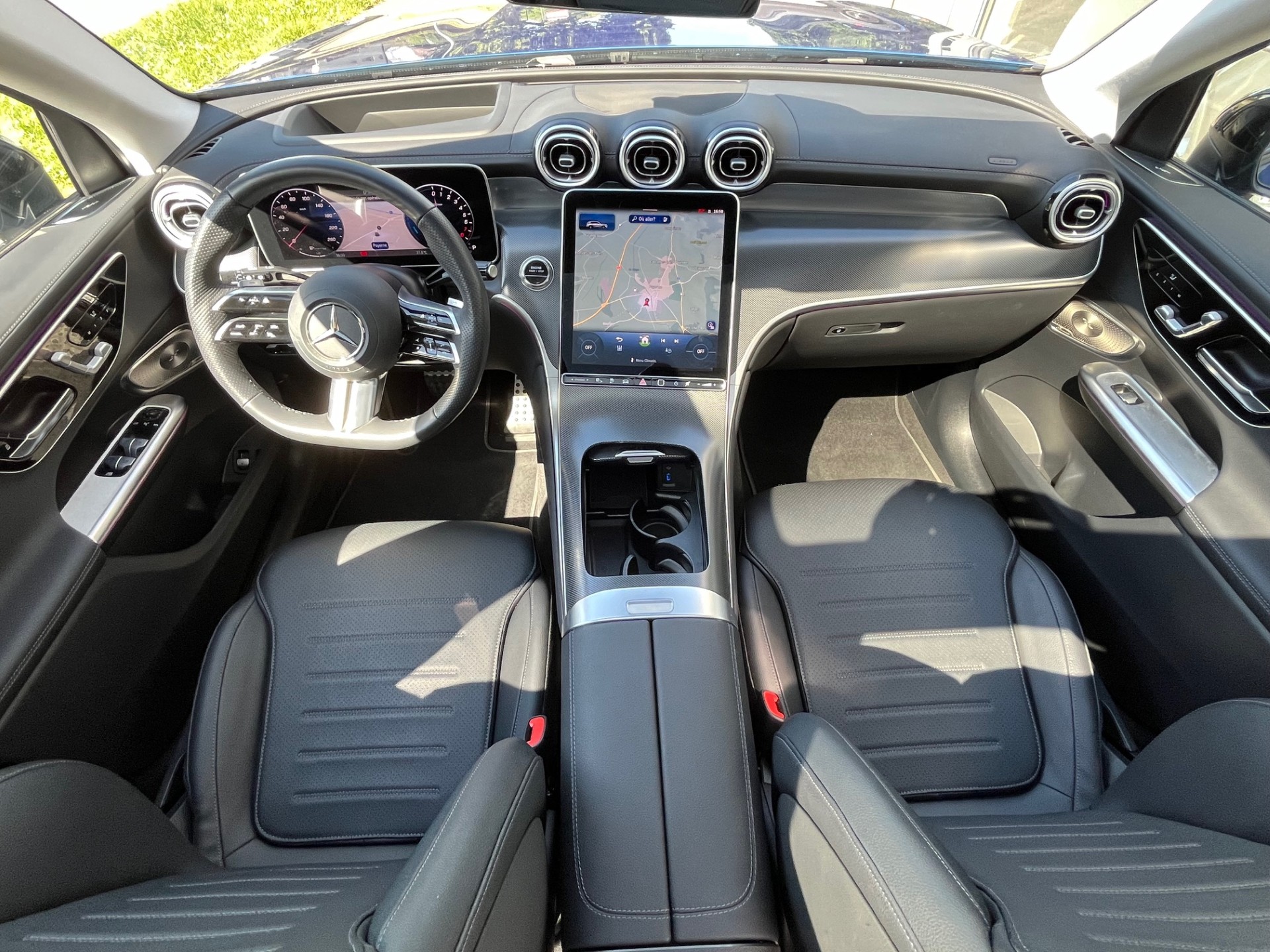 MERCEDES-BENZ GLC 300 e 4Matic EQ Star 9G-Tronic-image-8