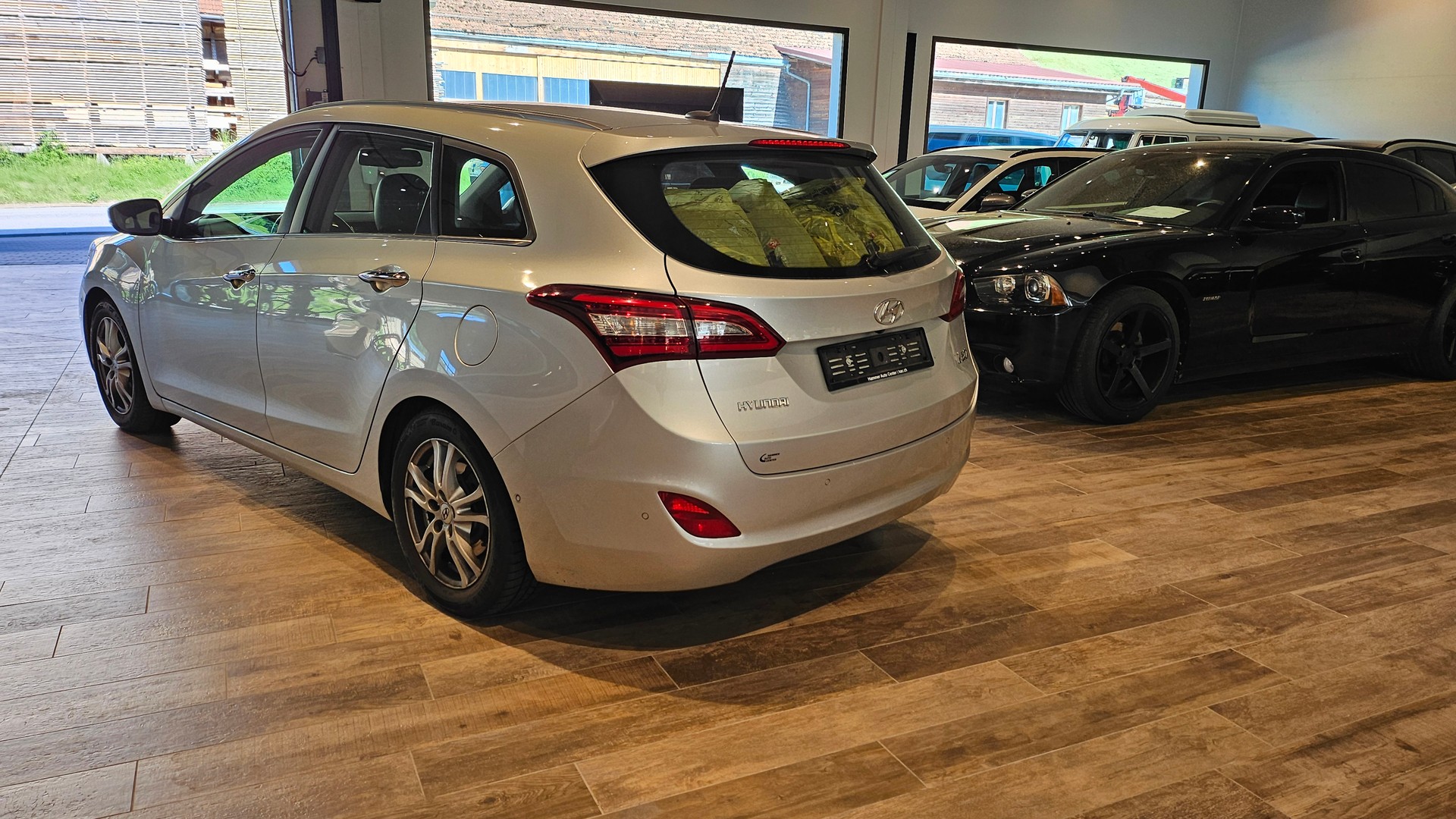 HYUNDAI i30 Wagon 1.6 CRDi Vertex Automatic DCT-image-12