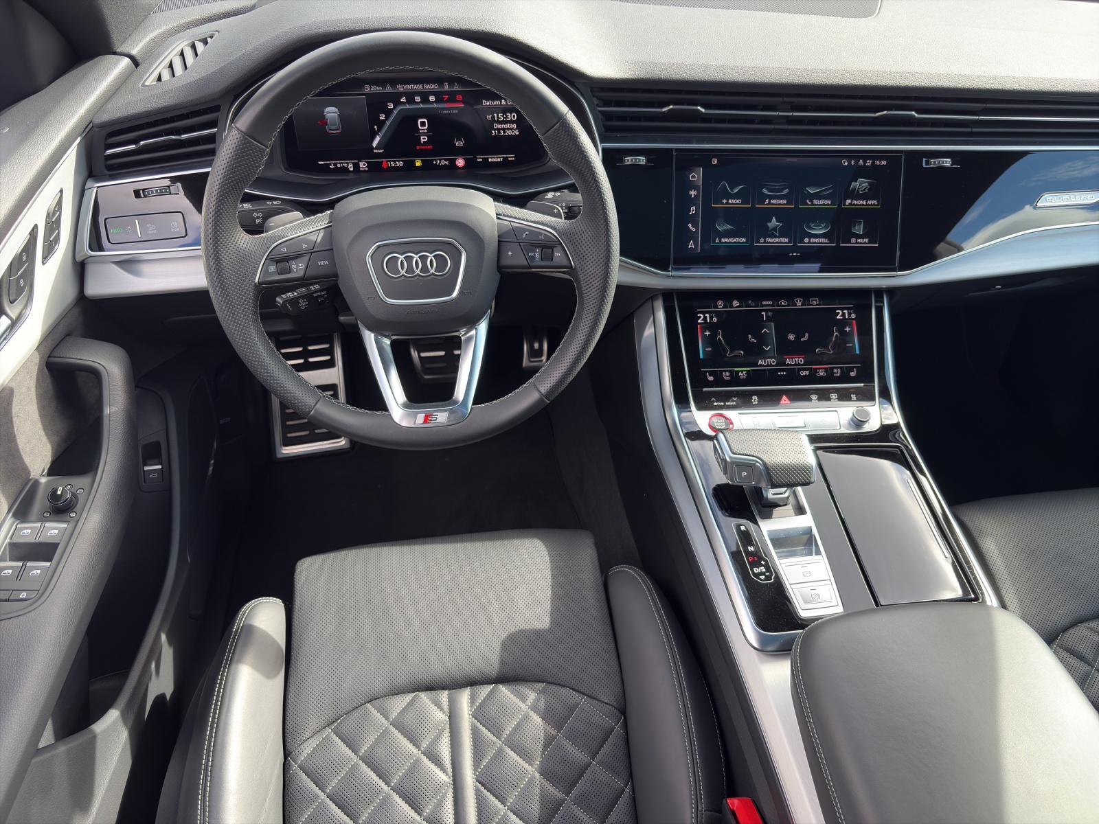AUDI SQ8 4.0 V8 TFSI quattro T-Tronic-image-8