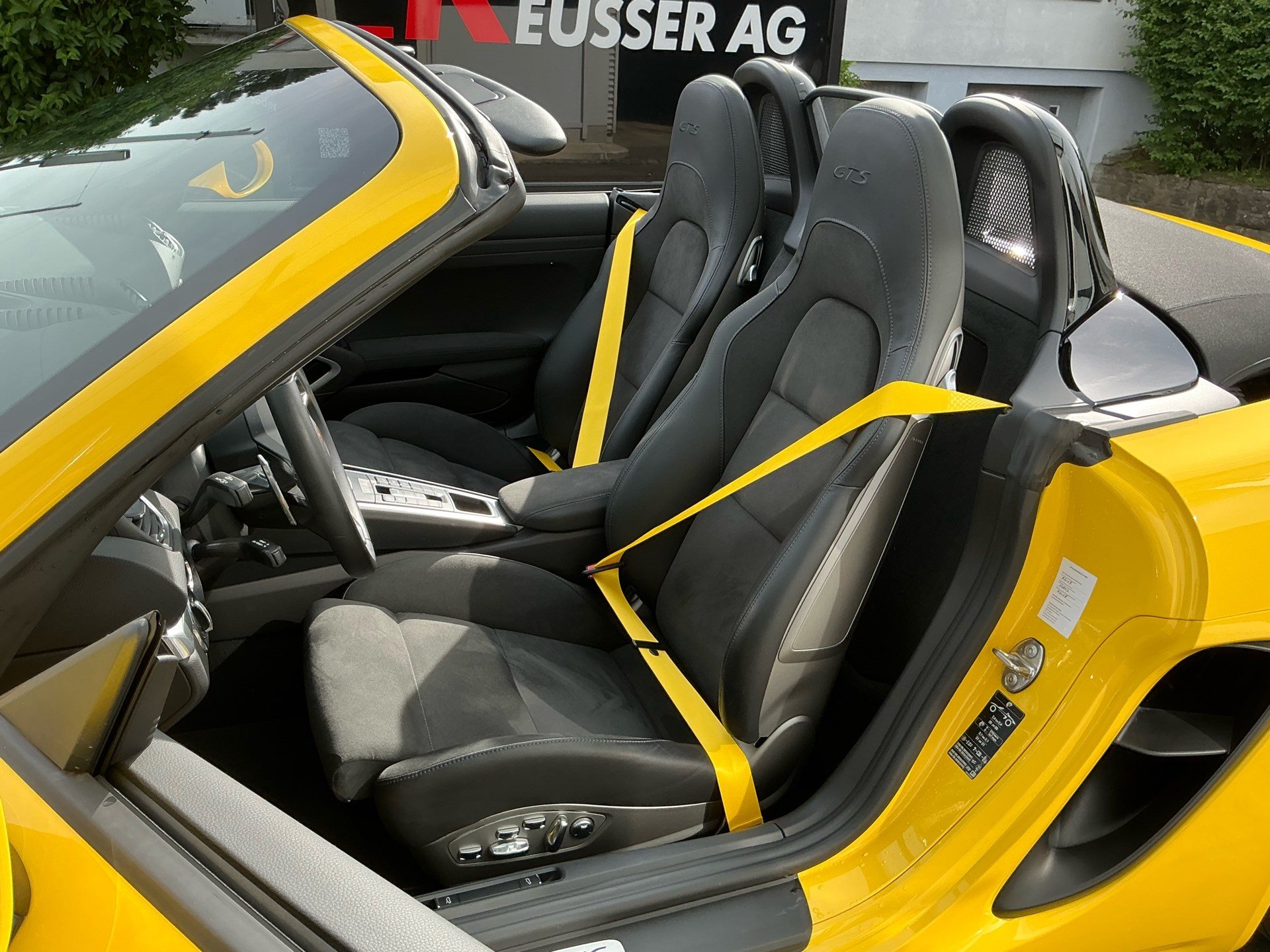 PORSCHE 718 Boxster GTS 4.0-image-8