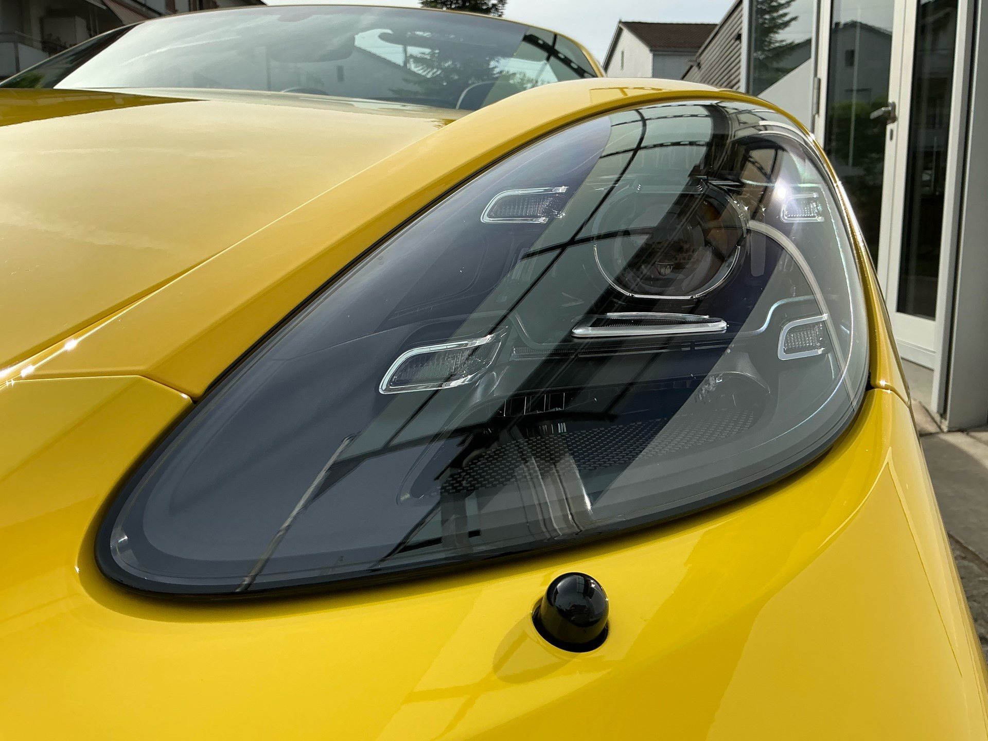 PORSCHE 718 Boxster GTS 4.0-image-7