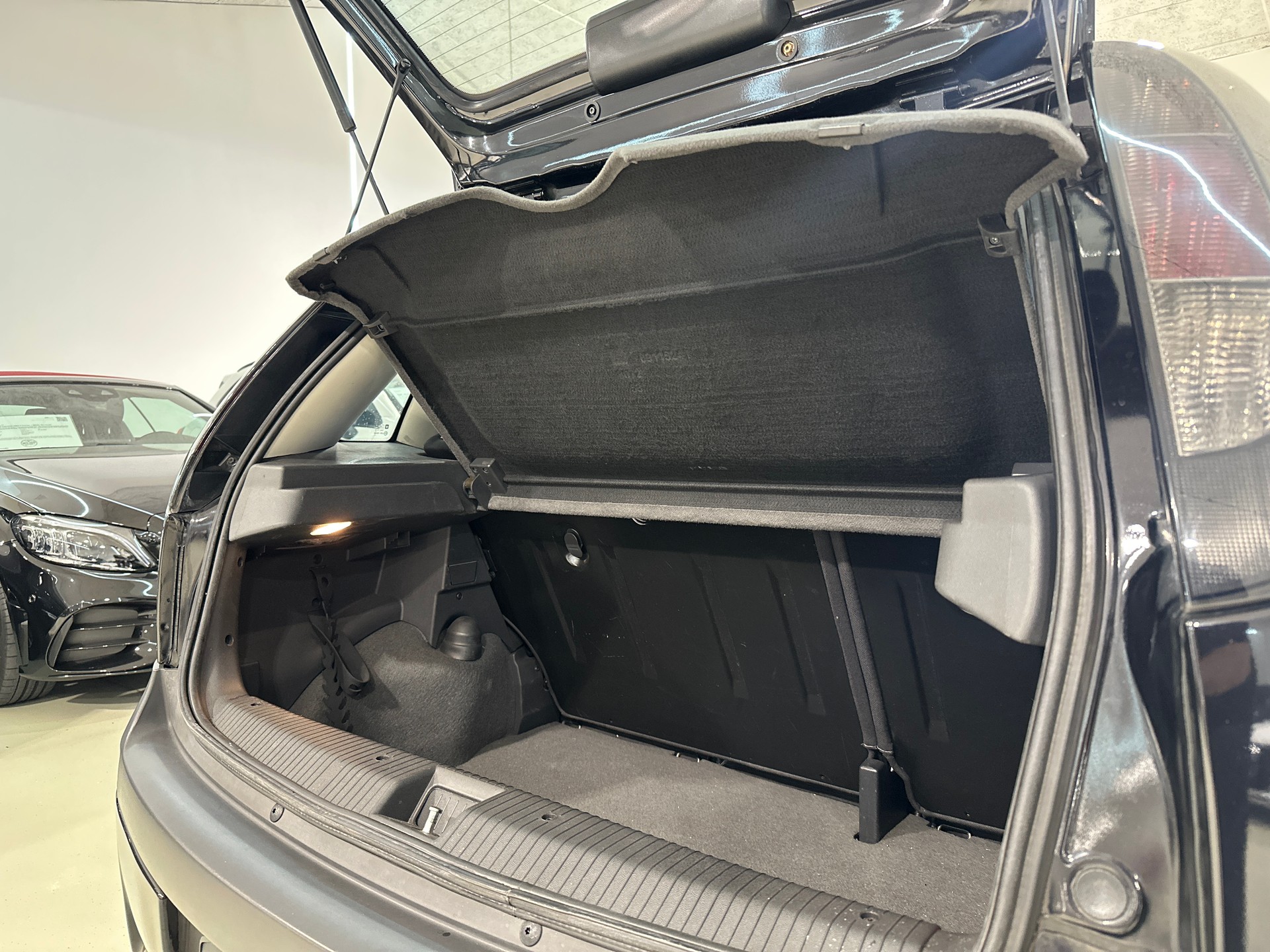 OPEL Corsa 1.8 16V GSi Irmscher-image-7