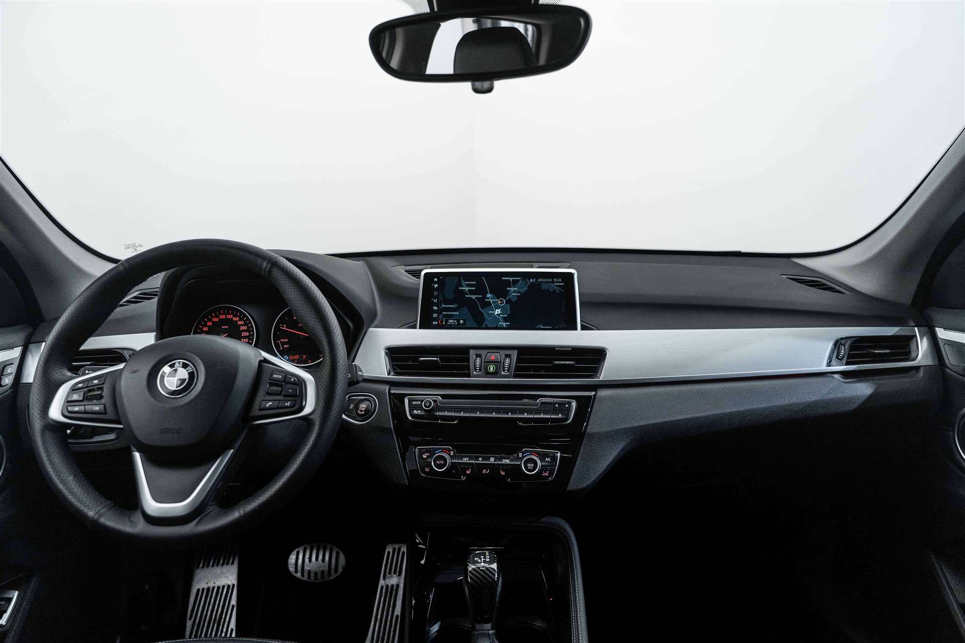BMW X1 xDrive 20d xLine Steptronic-image-8