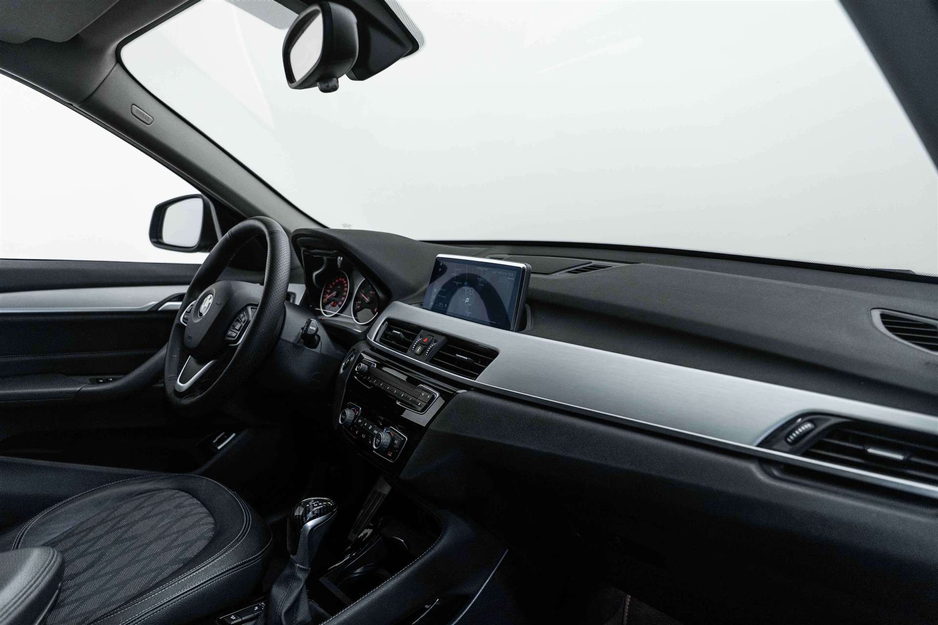 BMW X1 xDrive 20d xLine Steptronic-image-10
