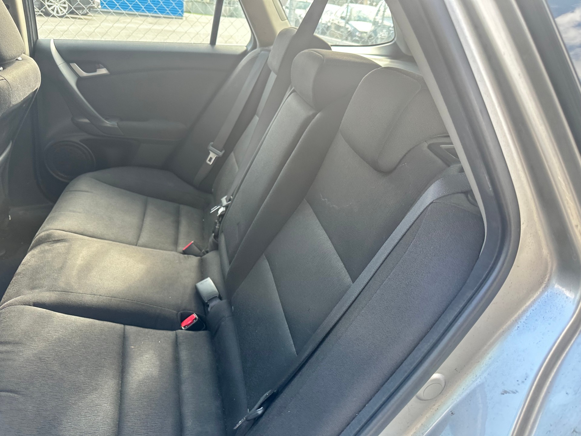 HONDA Accord Tourer 2.2 i-CTDi Elegance-image-8