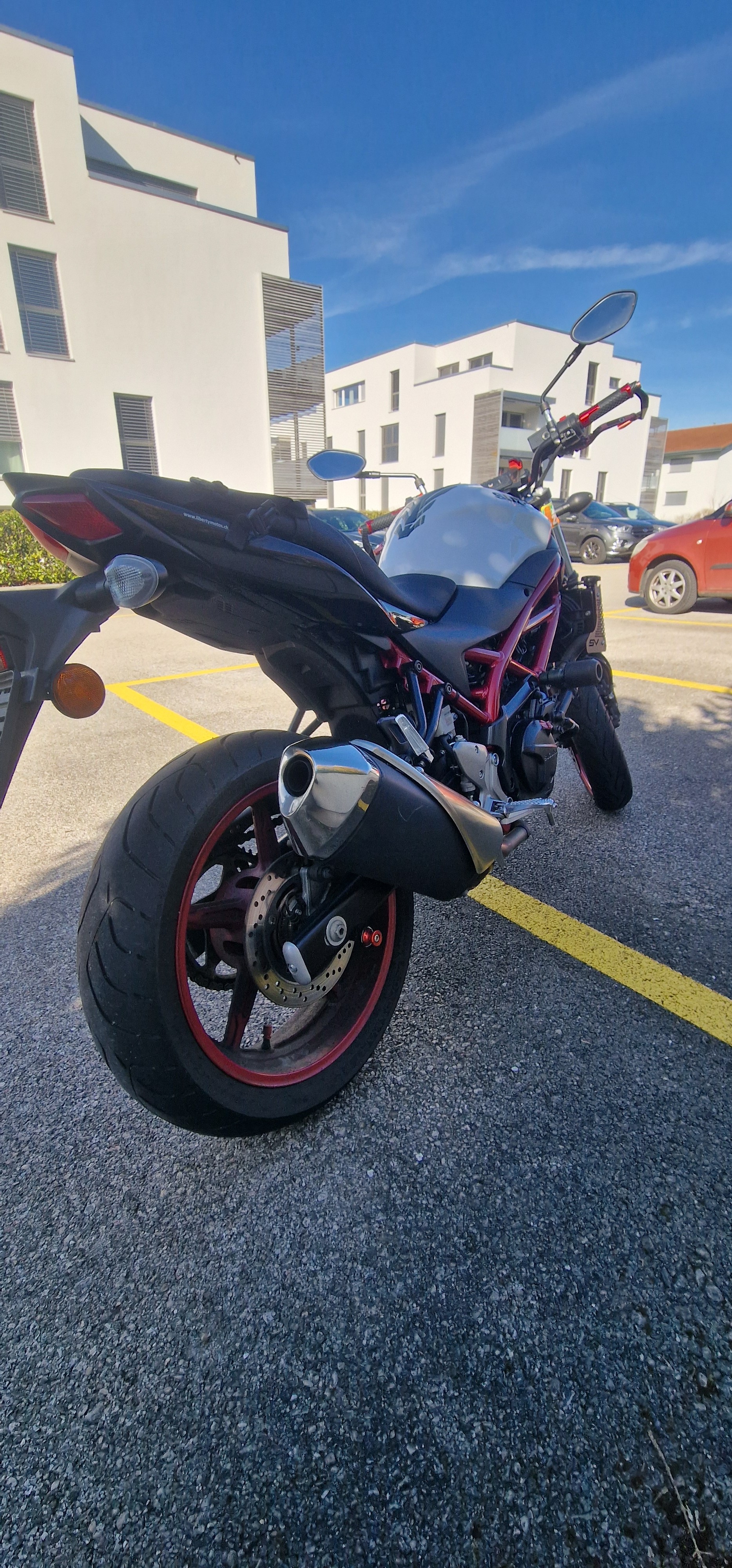 SUZUKI SV 650 Custom (35kW)-image-7