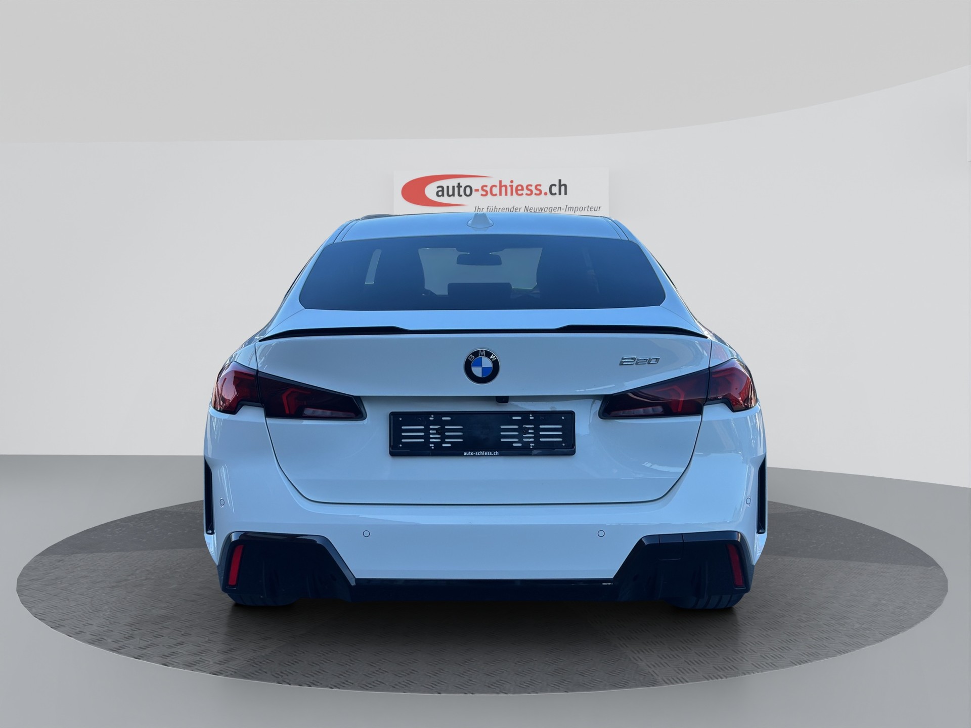 BMW 220 Gran Coupé 48V M Sport Pro Steptronic-image-3