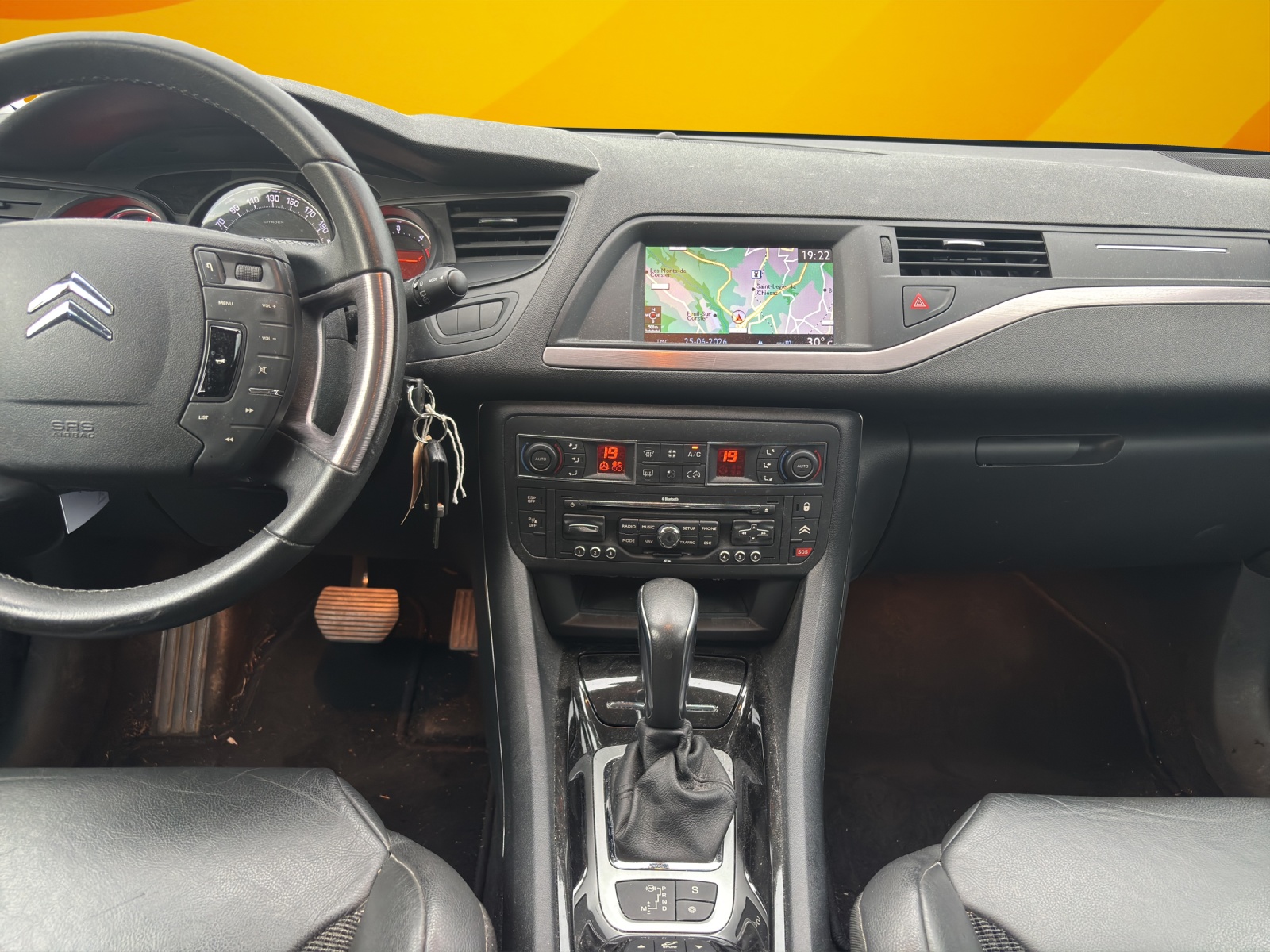 CITROEN C5 Tourer 2.0 HDi Exclusive Automatic-image-8