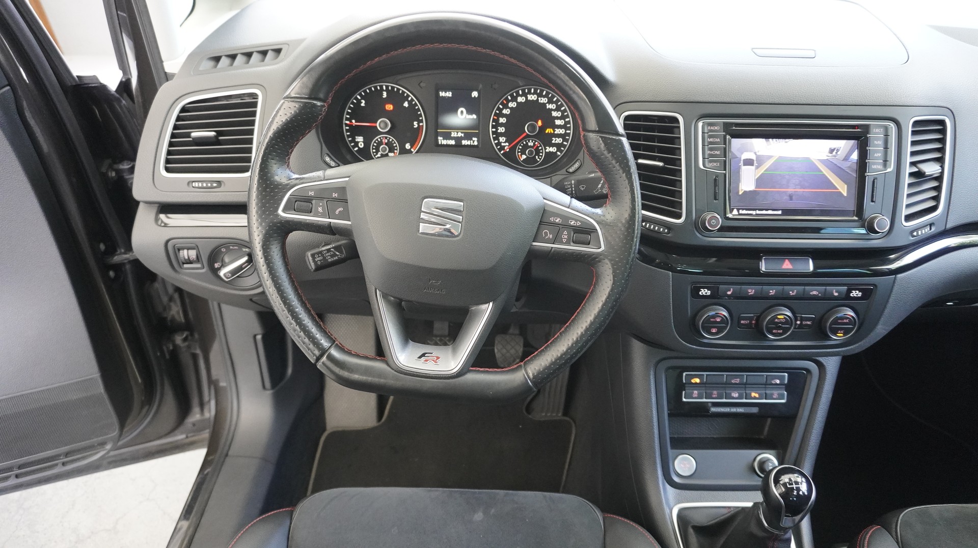 SEAT Alhambra 2.0 TDI SWISS FR 4Drive-showroom-element-1