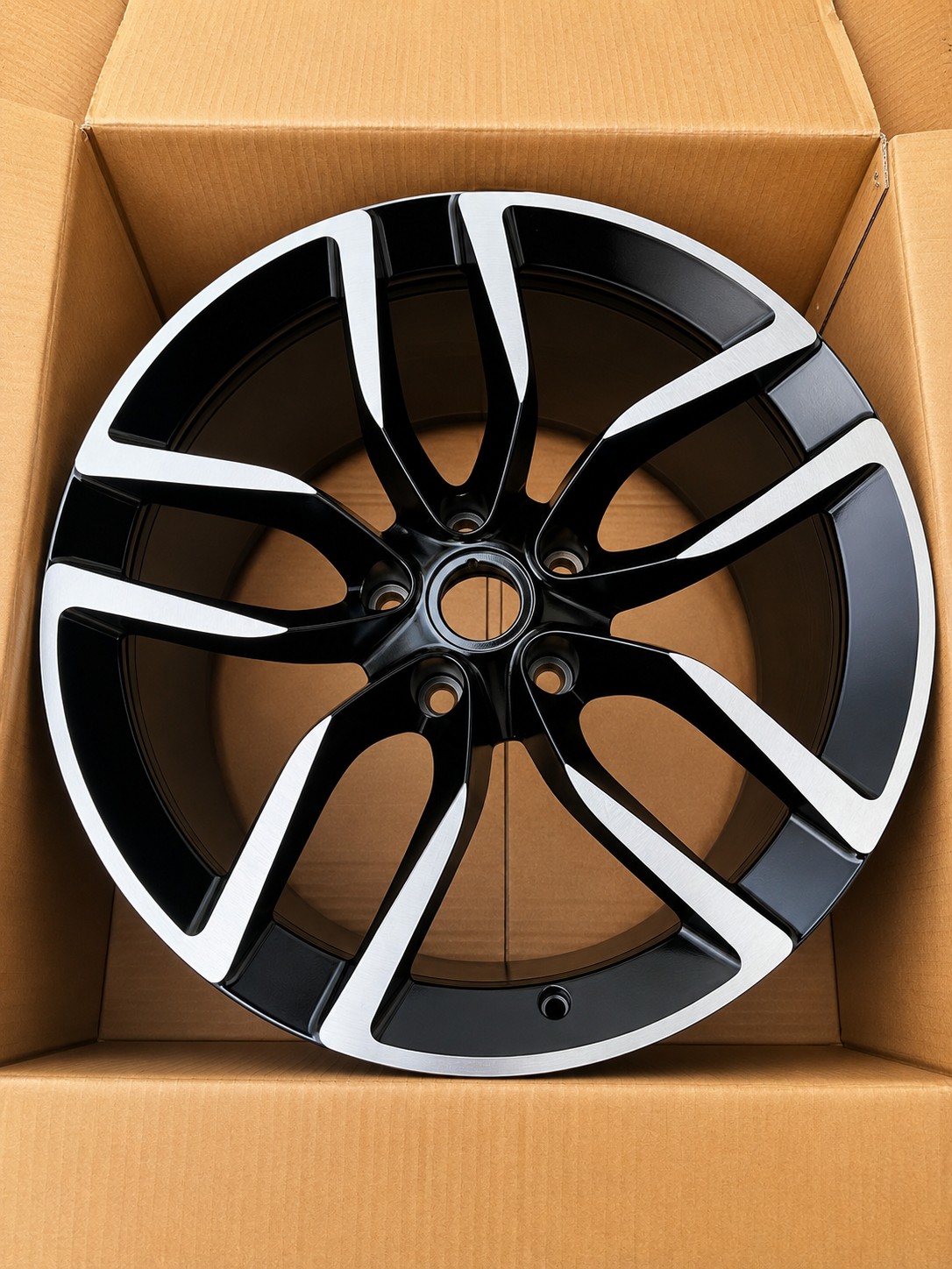 ASTON MARTIN Carbon Édition touchtronic 3 Expertise 15.07.2026-image-8