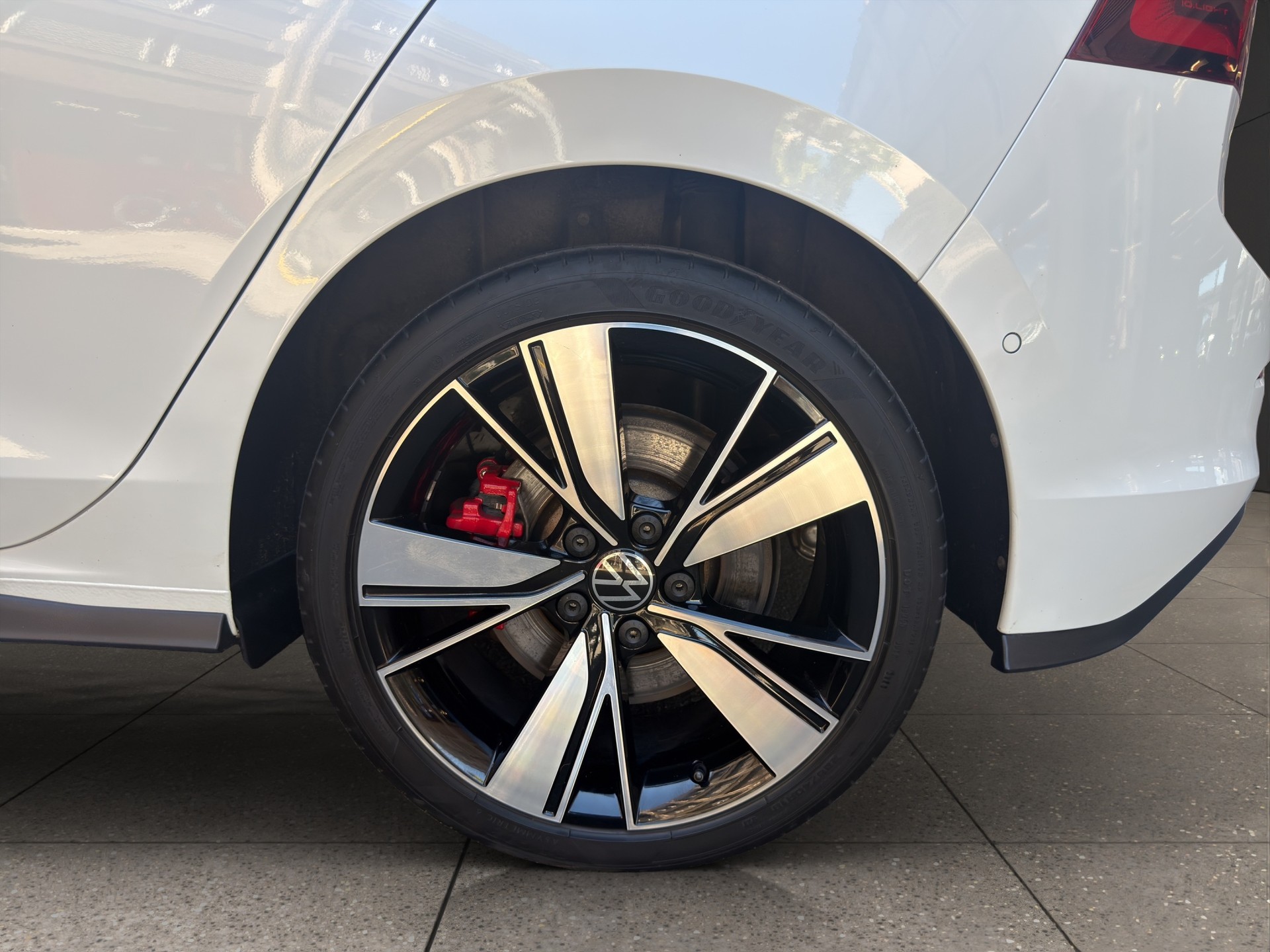 VW Golf 1.4 TSI PHEV GTE-image-7