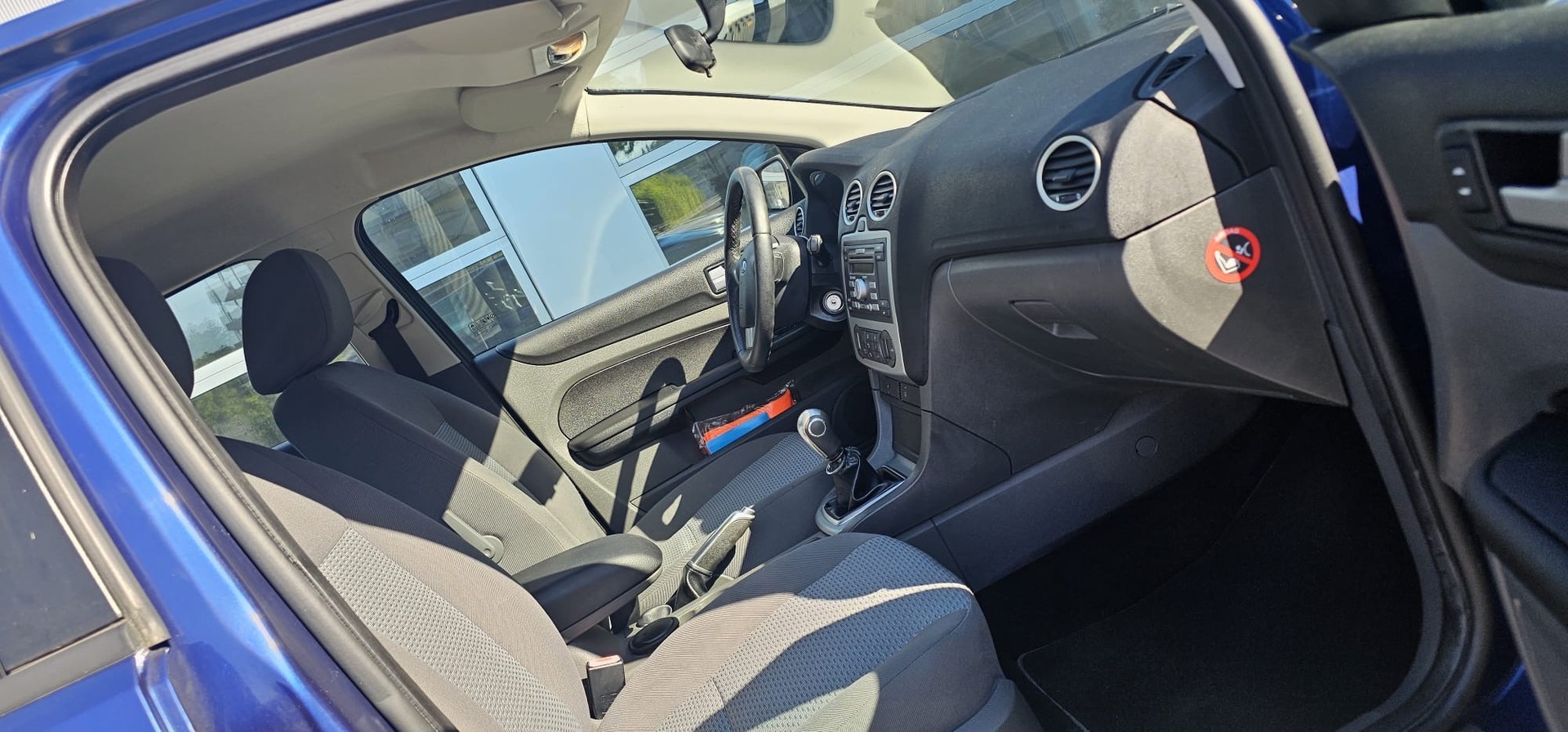 FORD Focus 1.8i Carving-image-10