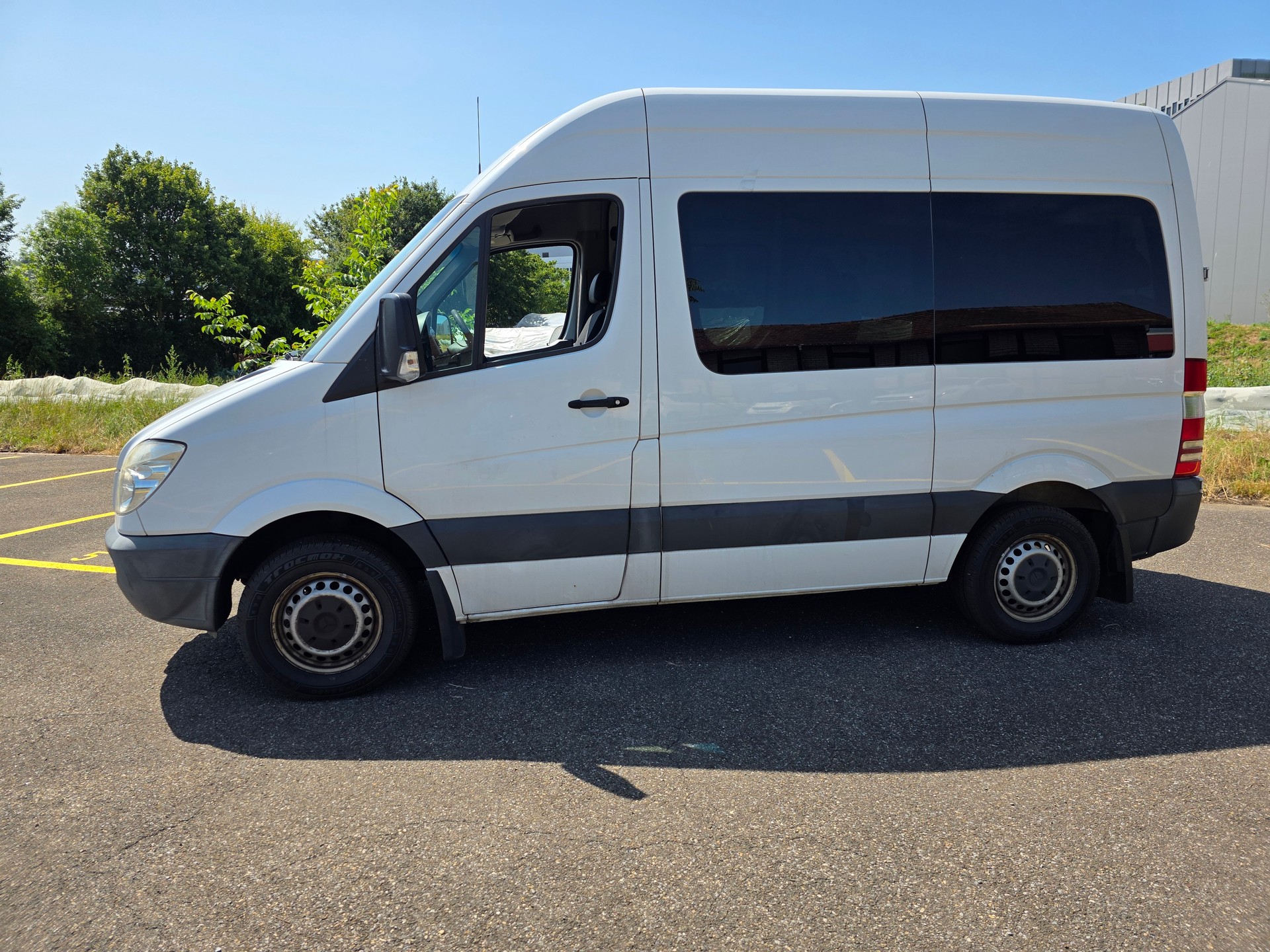 MERCEDES-BENZ Sprinter 211 CDI Kompakt-image-7