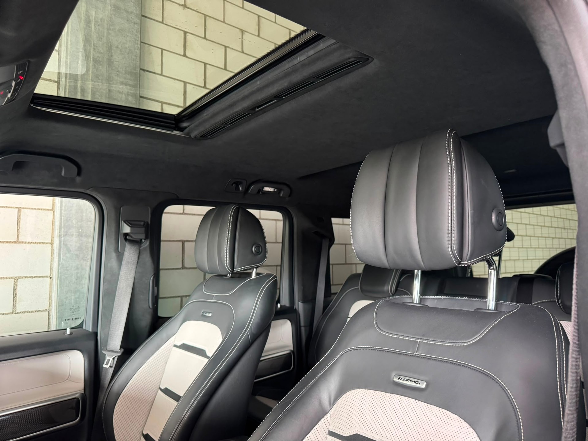 MERCEDES-BENZ G 63 AMG Speedshift Plus G-Tronic Traumausstattung inkl. Designo Mattlackierung-image-6