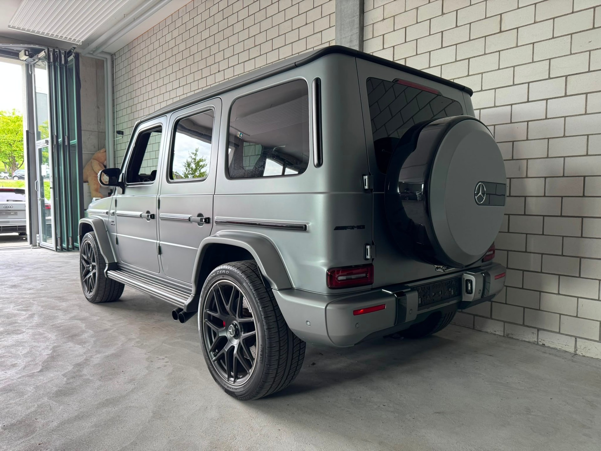 MERCEDES-BENZ G 63 AMG Speedshift Plus G-Tronic Traumausstattung inkl. Designo Mattlackierung-showroom-element-2