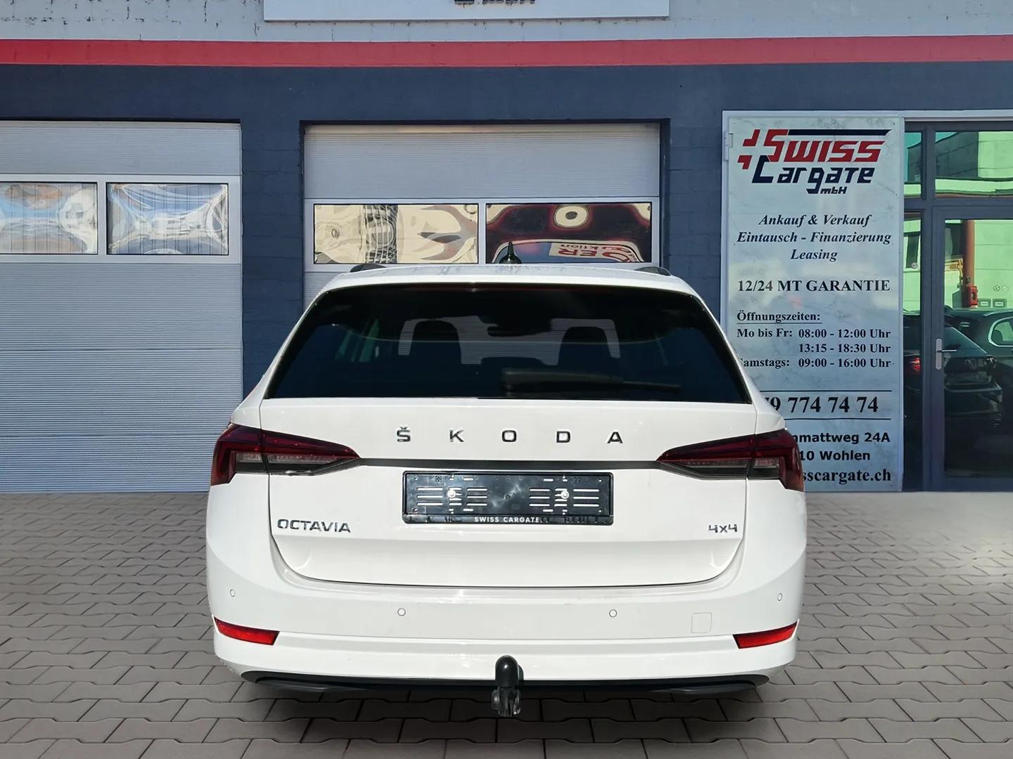 SKODA Octavia Combi 2.0 TDI DSG Ambition 4x4-image-6