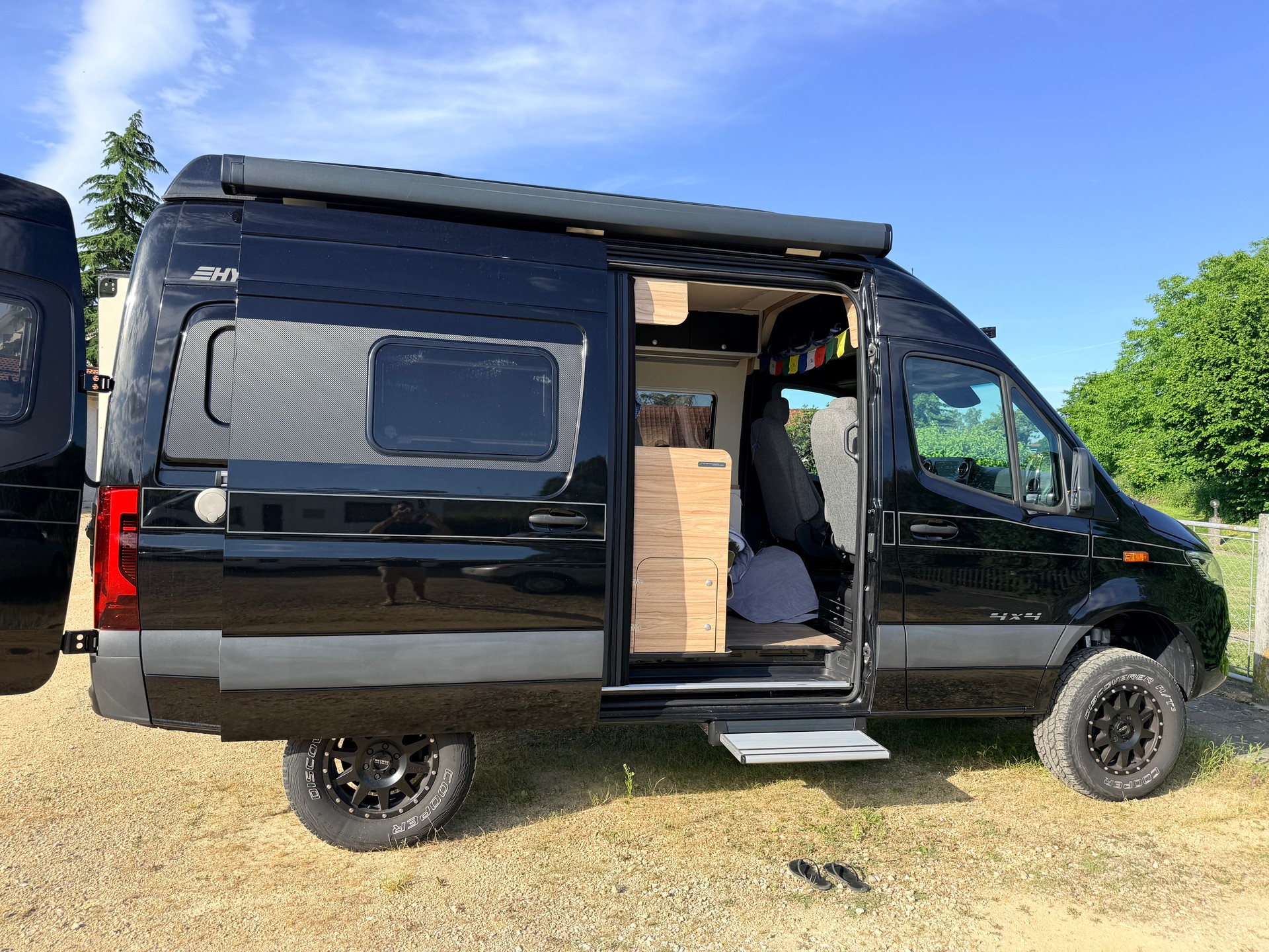 MERCEDES-BENZ Hymer Grand Canyon S Crossover-image-7